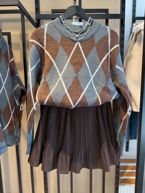 BÜYÜK BAKLAVA KAZAK 