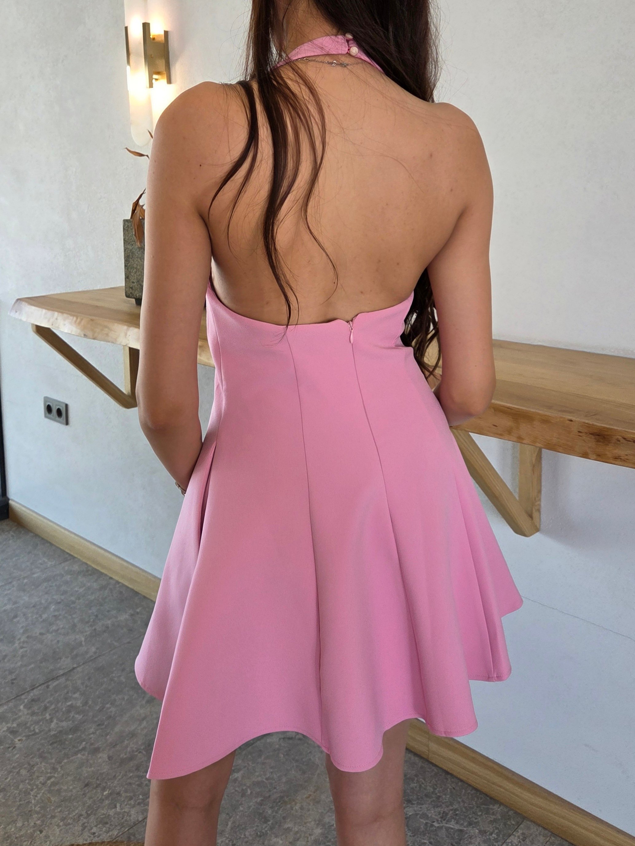 Halter Yaka Volanlı Elbise