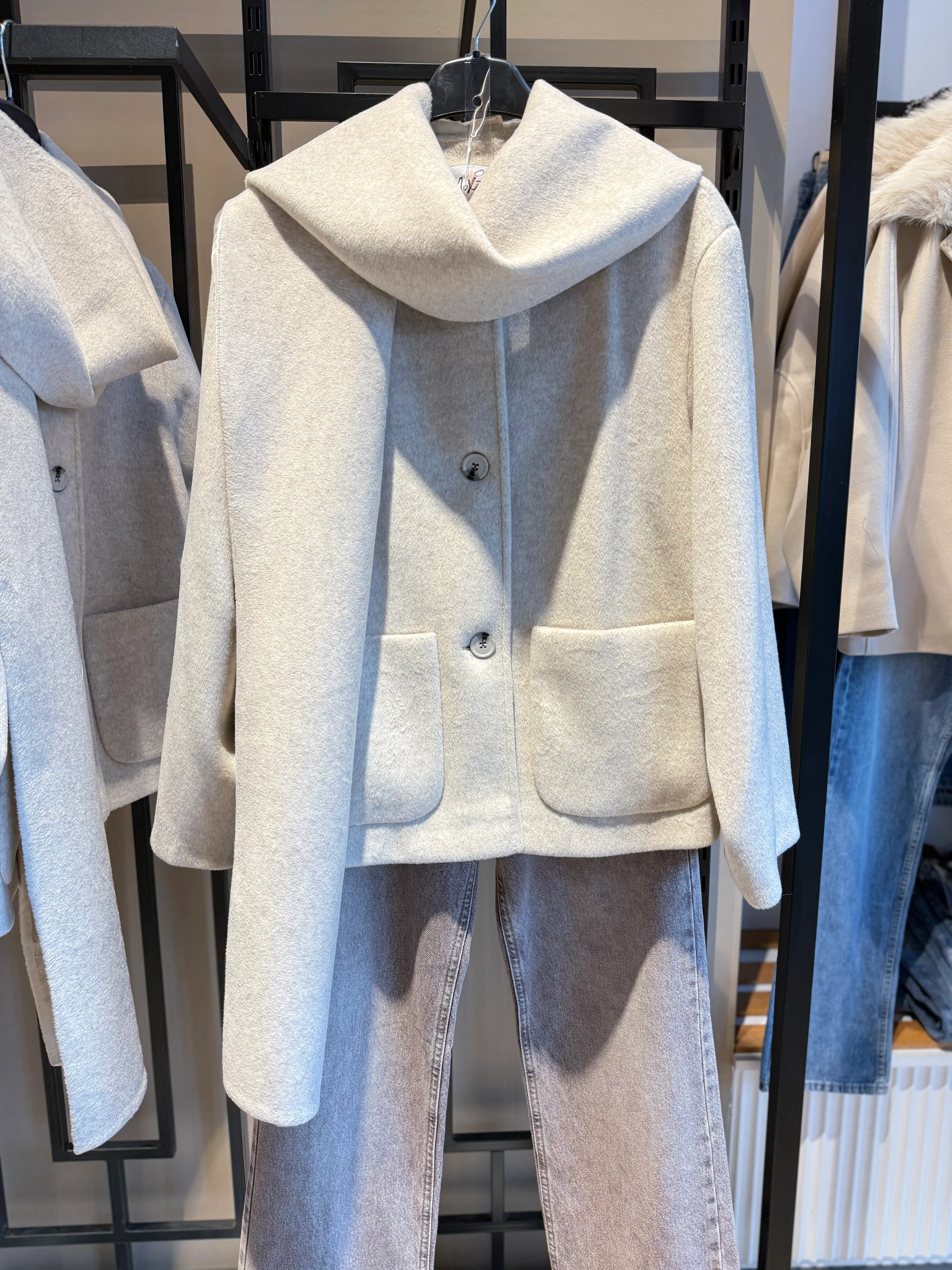 KENDİNDEN ŞALLI CEKET 