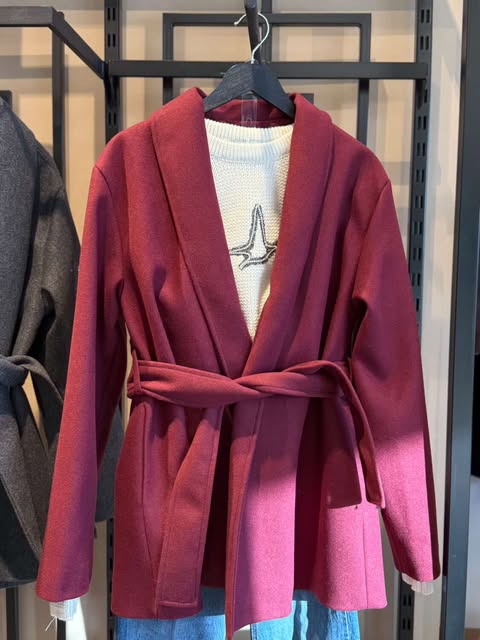 ŞAL YAKA KUŞAKLI KABAN