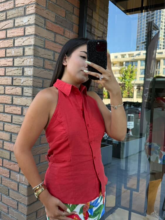 SIRTI AÇIK GÖMLEK YAKA BLUZ