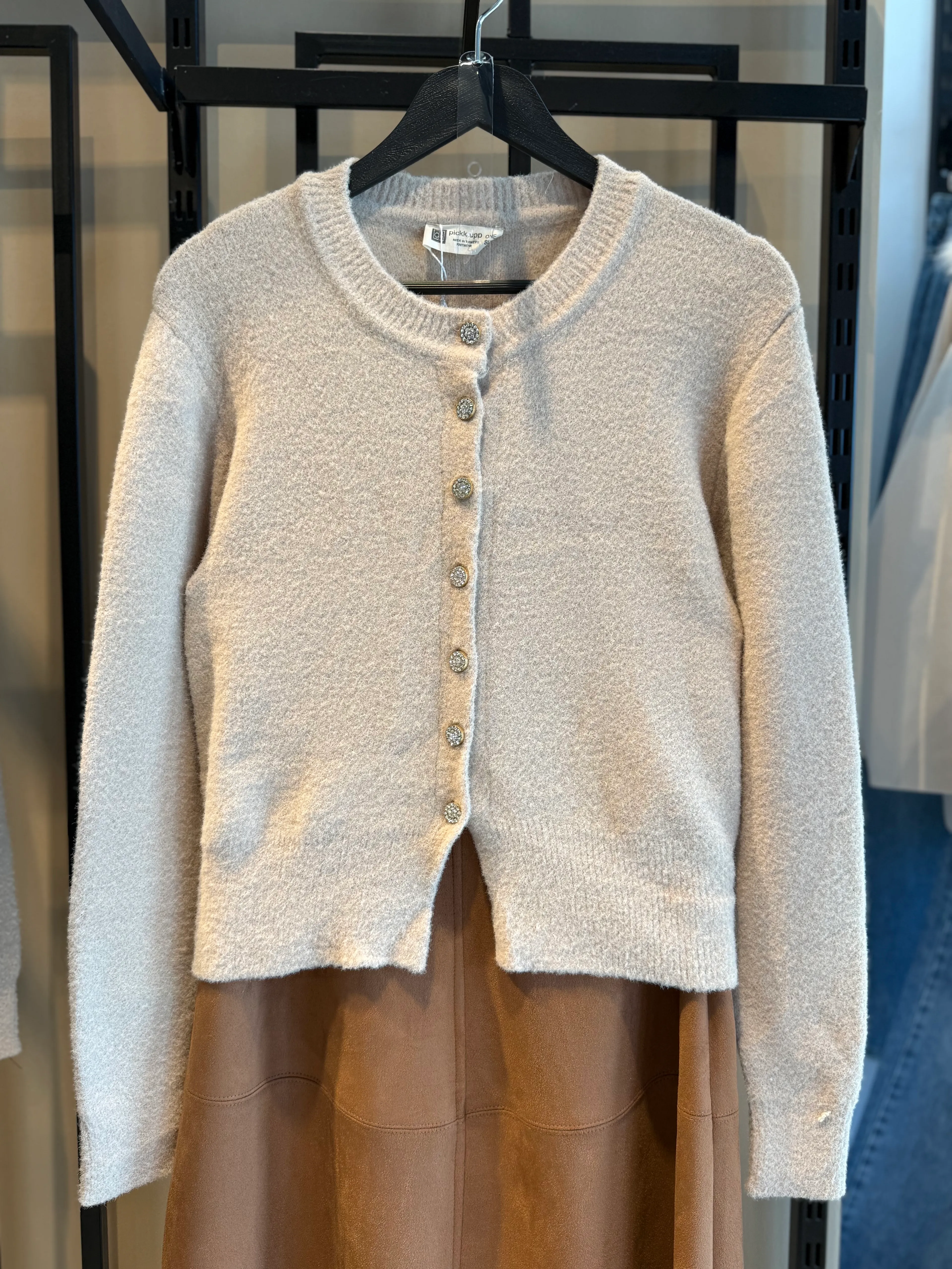 tsş düğmeli  kısa hırka 