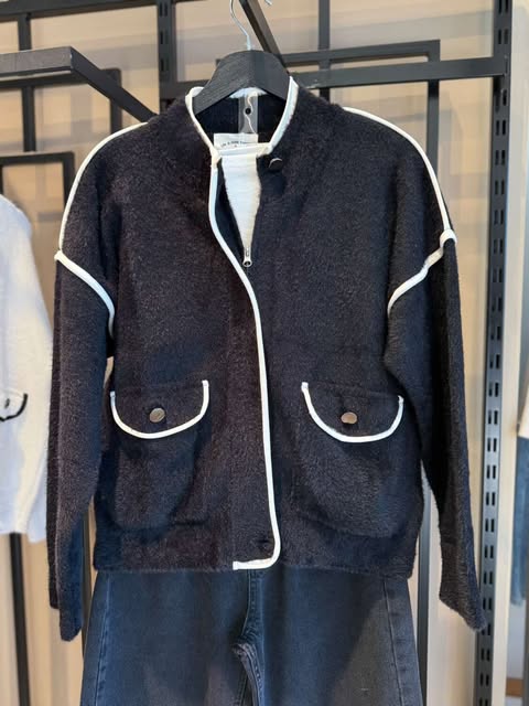 BIYELLI SAKALLI HIRKA 