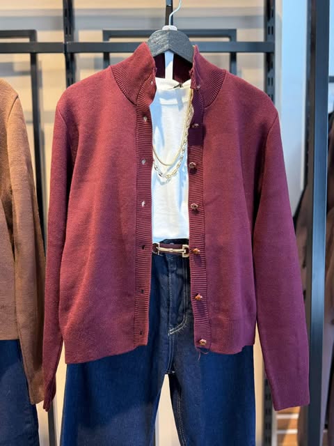 DERİ DÜGME DETAYLI HIRKA 