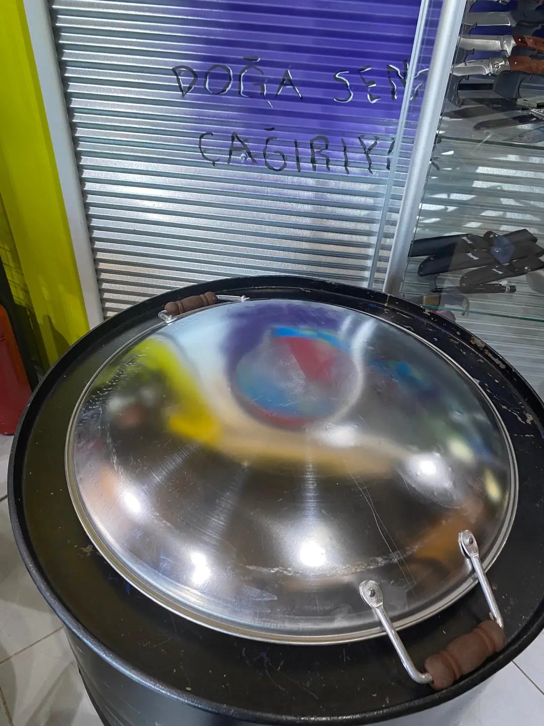 *DEFOLU* Kapaksız Sac Tava Ahşap Kulplu No:6 45cm — 3