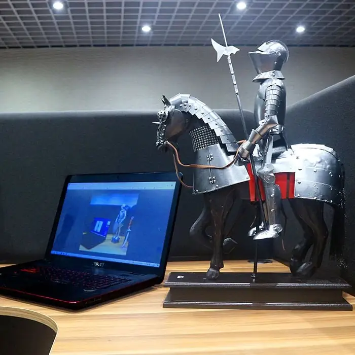 STERLING Iron Knight Atlı Dekoratif Süs Şövalye — 2