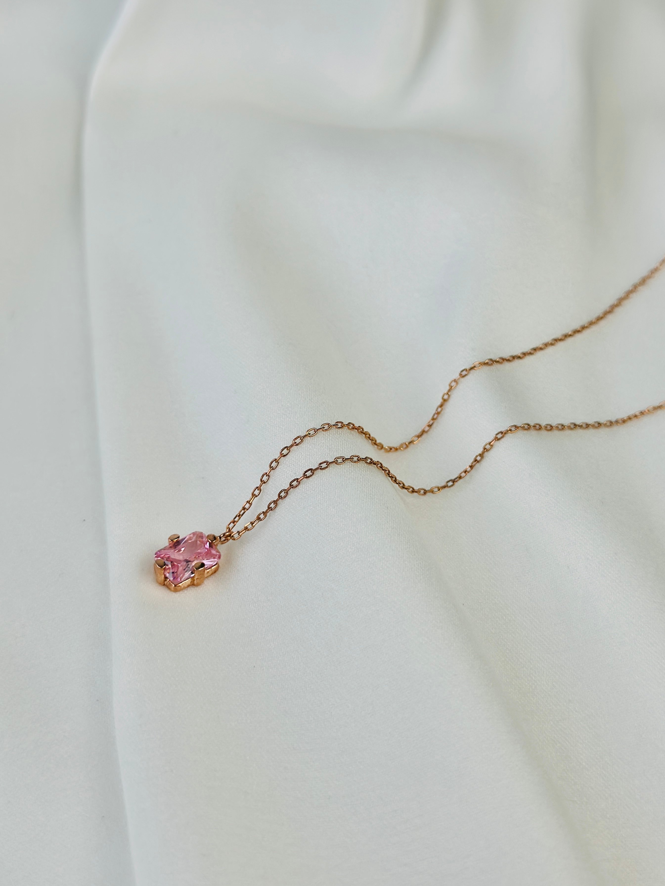 Pembe Zirkon Taşlı Rose Gümüş Kolye