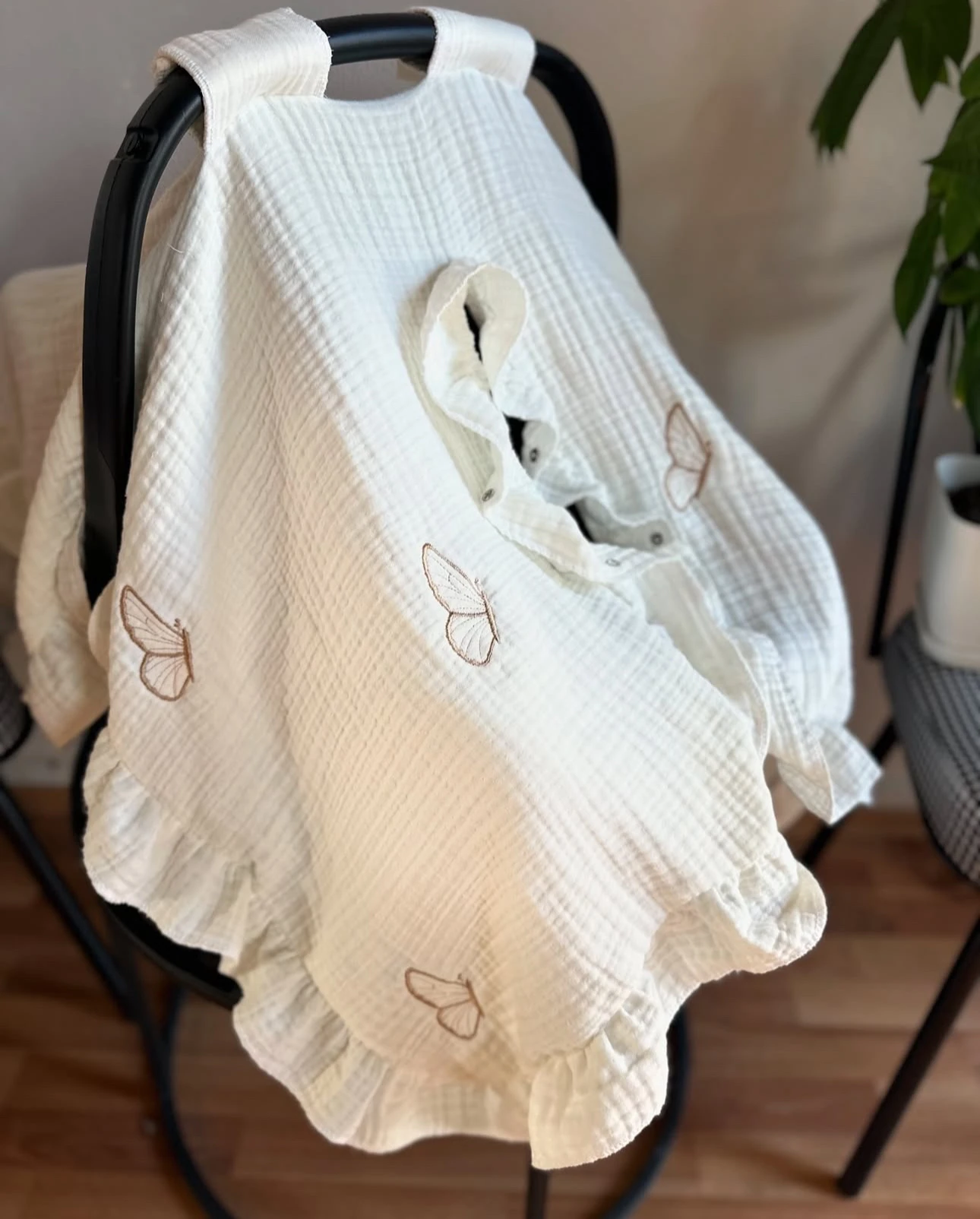 4 KATLI KELEBEK NAKIŞLI PUSET ÖRTÜSÜ