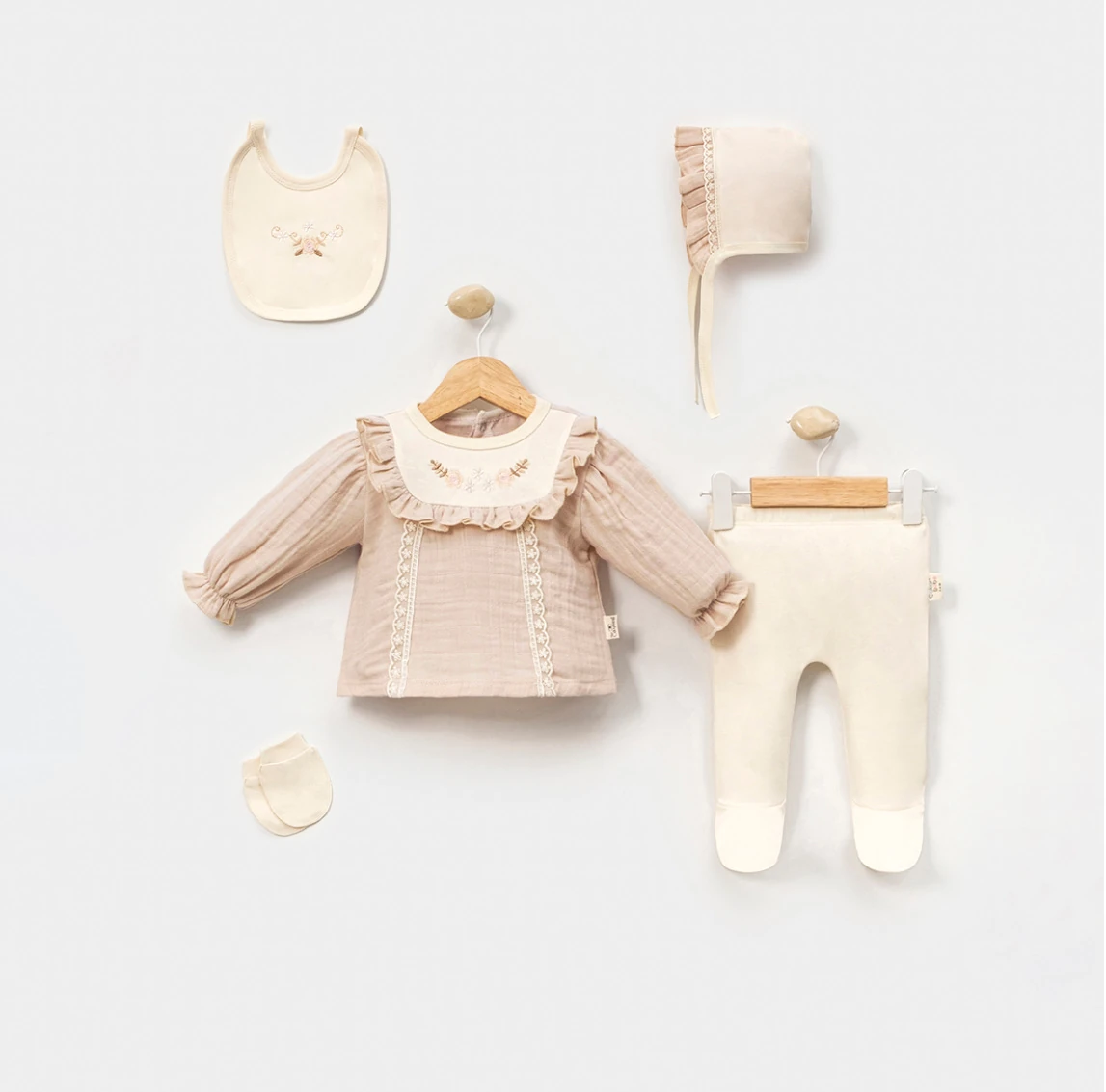 MİNİ CAYZEN KIZ 0-3 AY NAKIŞLI MÜSLİN 5Lİ SET