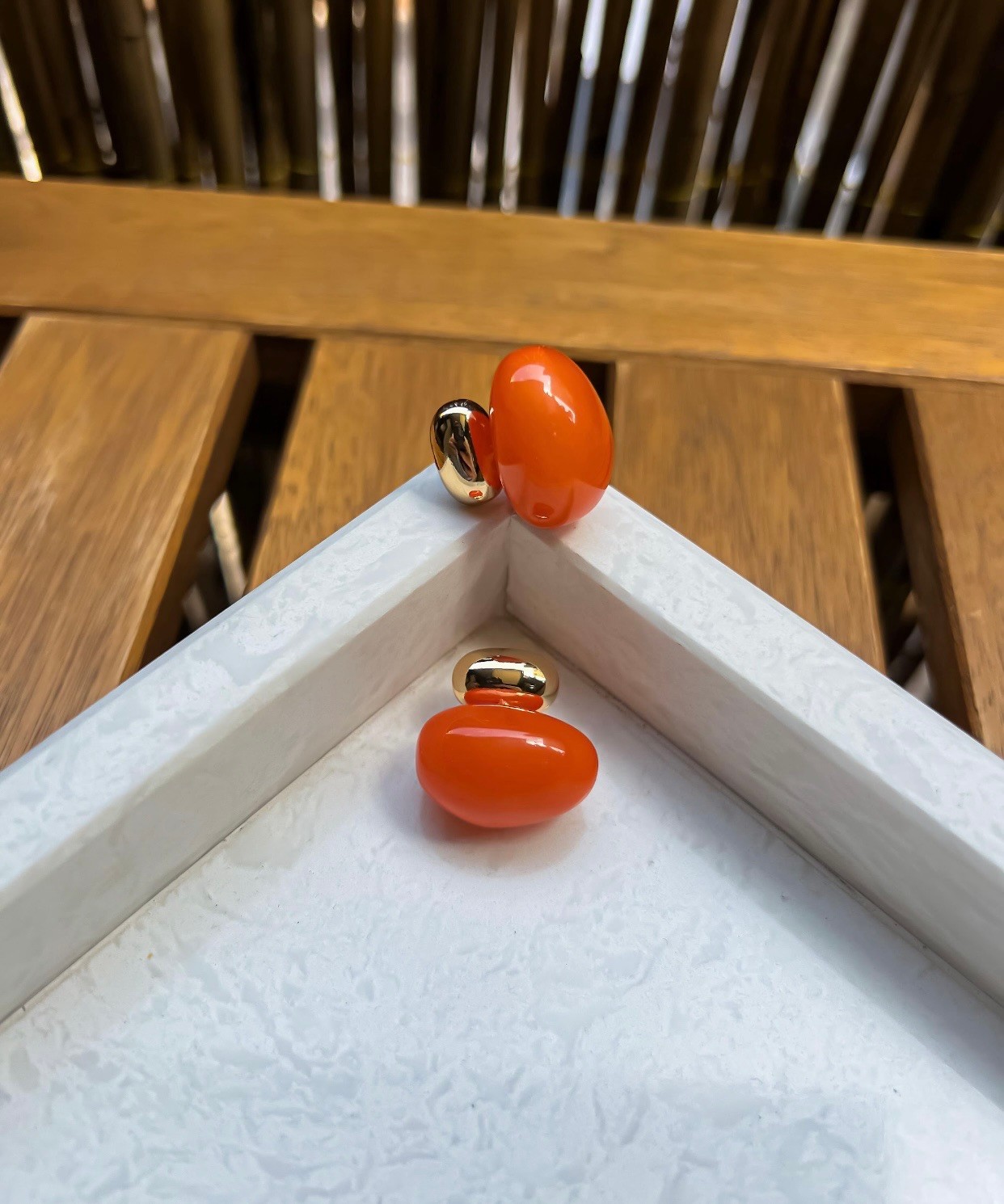 Boncuk Detaylı Minimal Küpe(2 Renk Seçeneği)