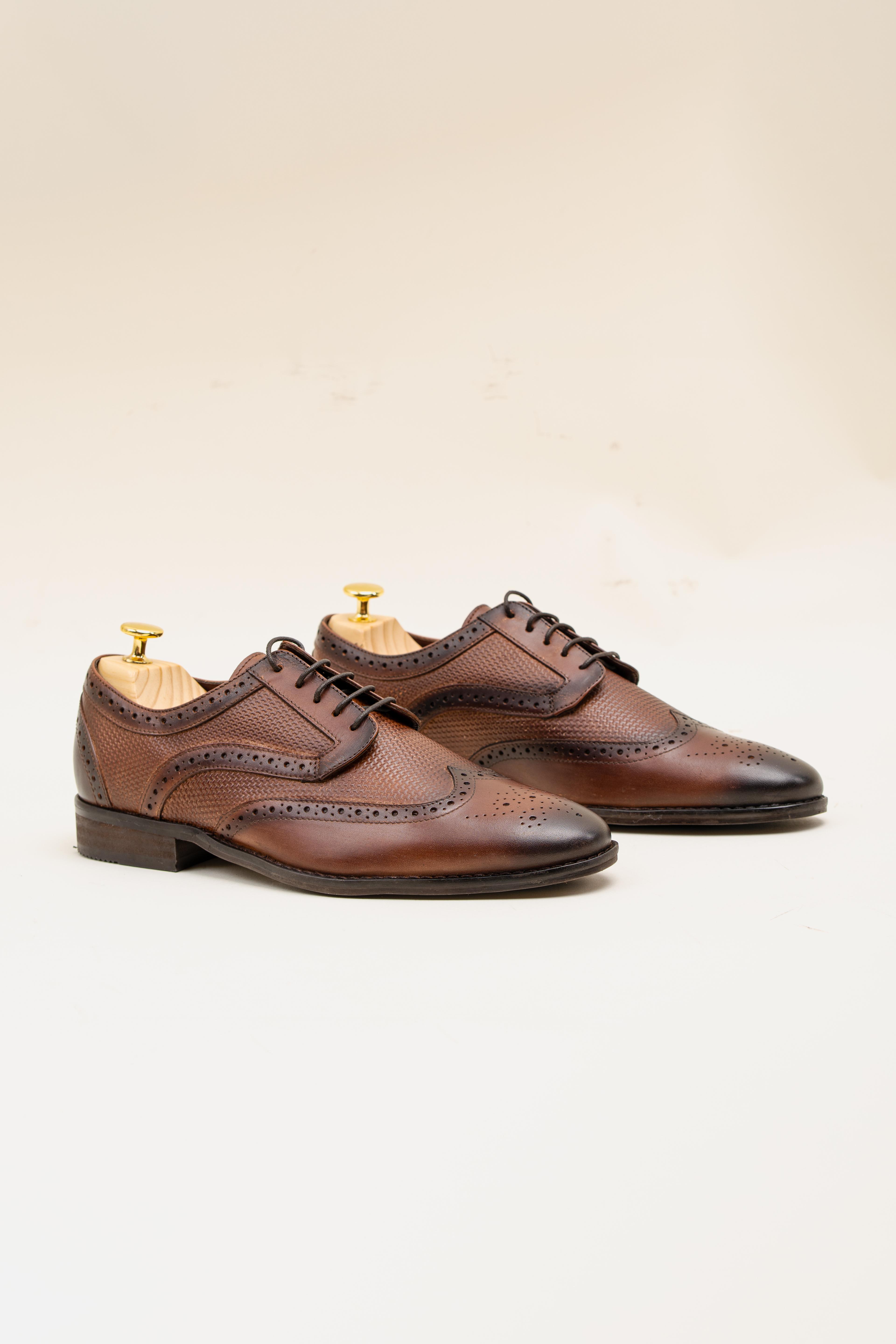 Men's Genuine Leather Wingtip Brogue Shoes - ORLEANS - Brown