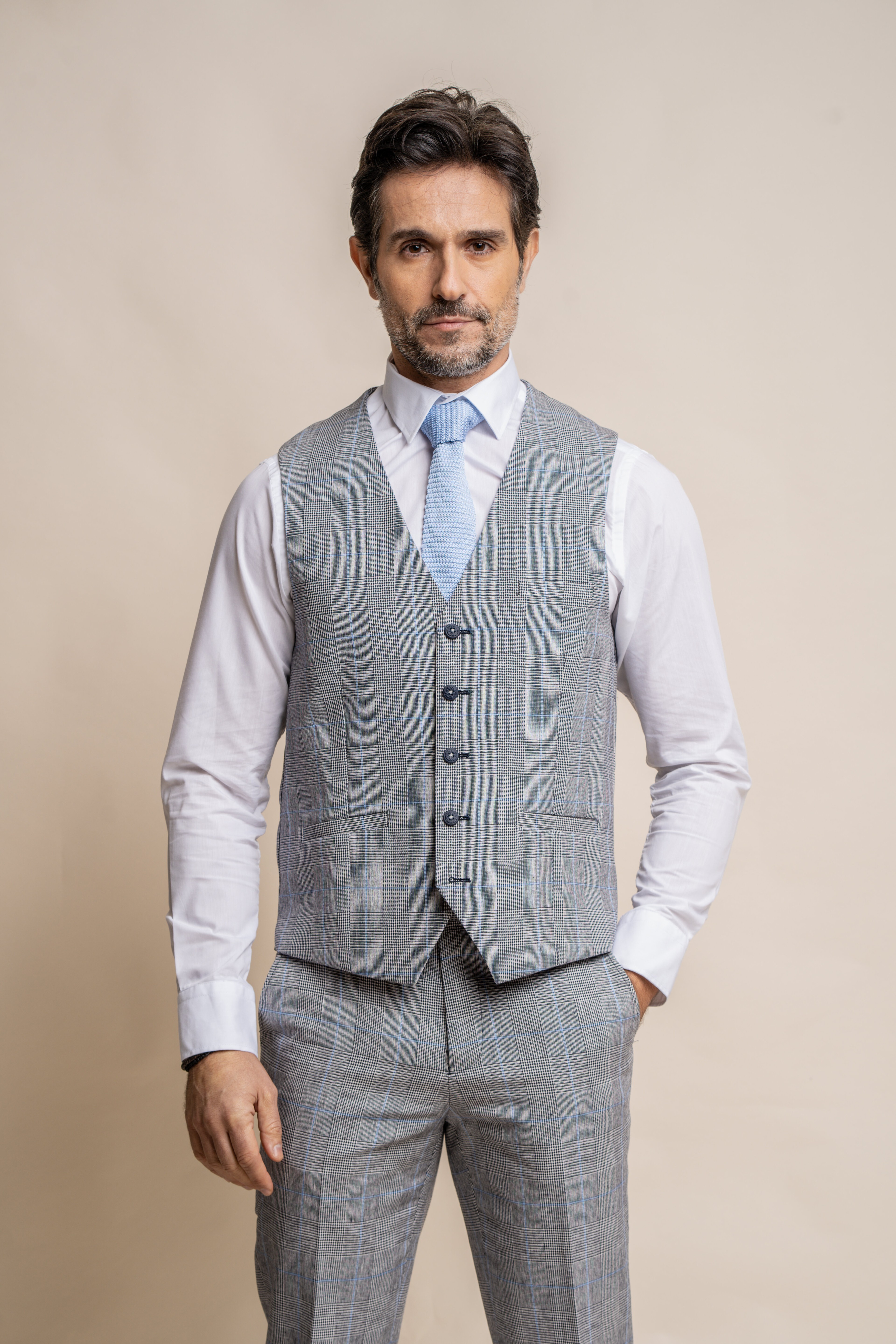 Men's Check Slim Fit Grey Waistcoat - ARRIGA
