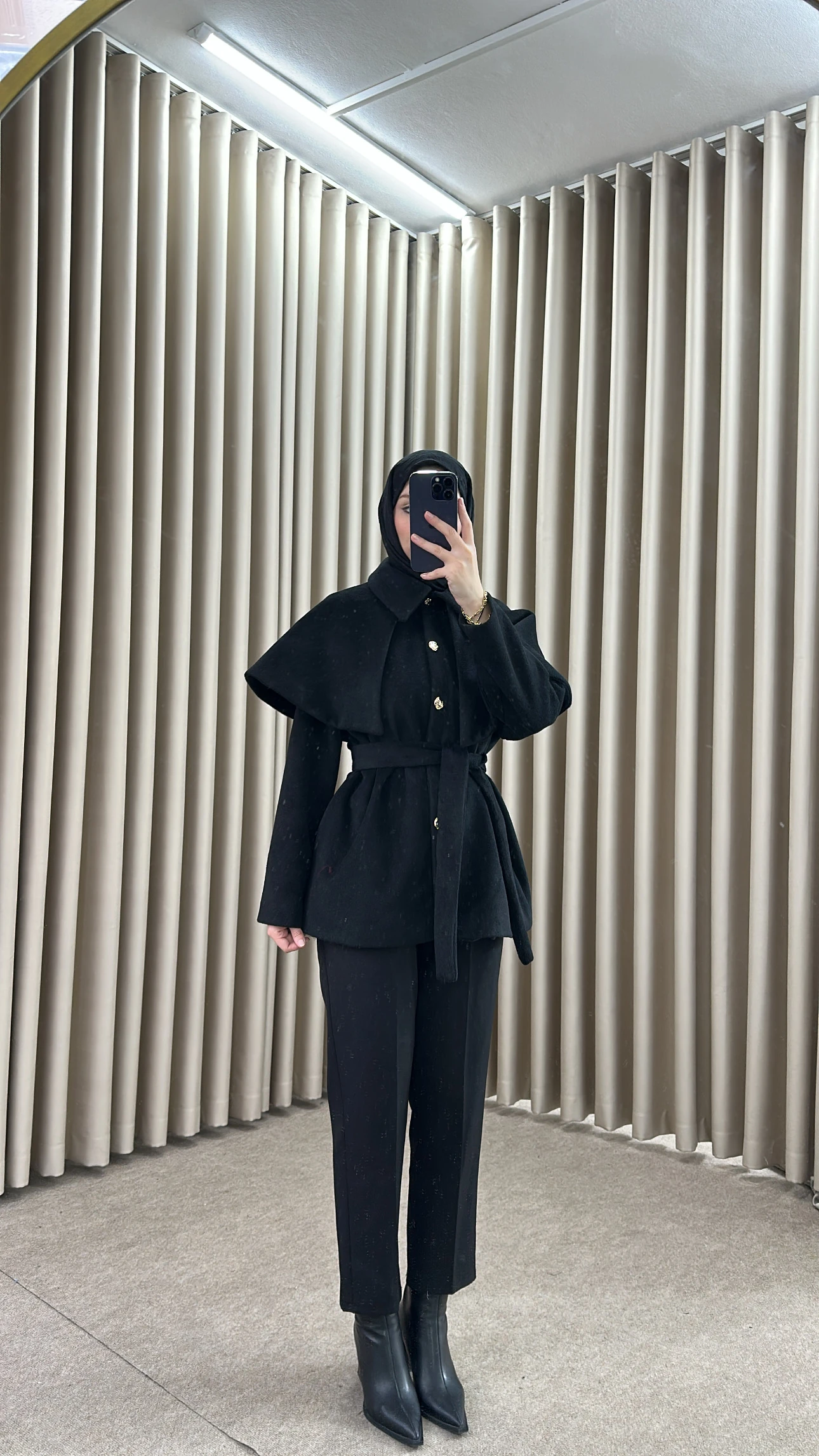 FLY PELERİN DETAYLI KAŞE KABAN SİYAH K28