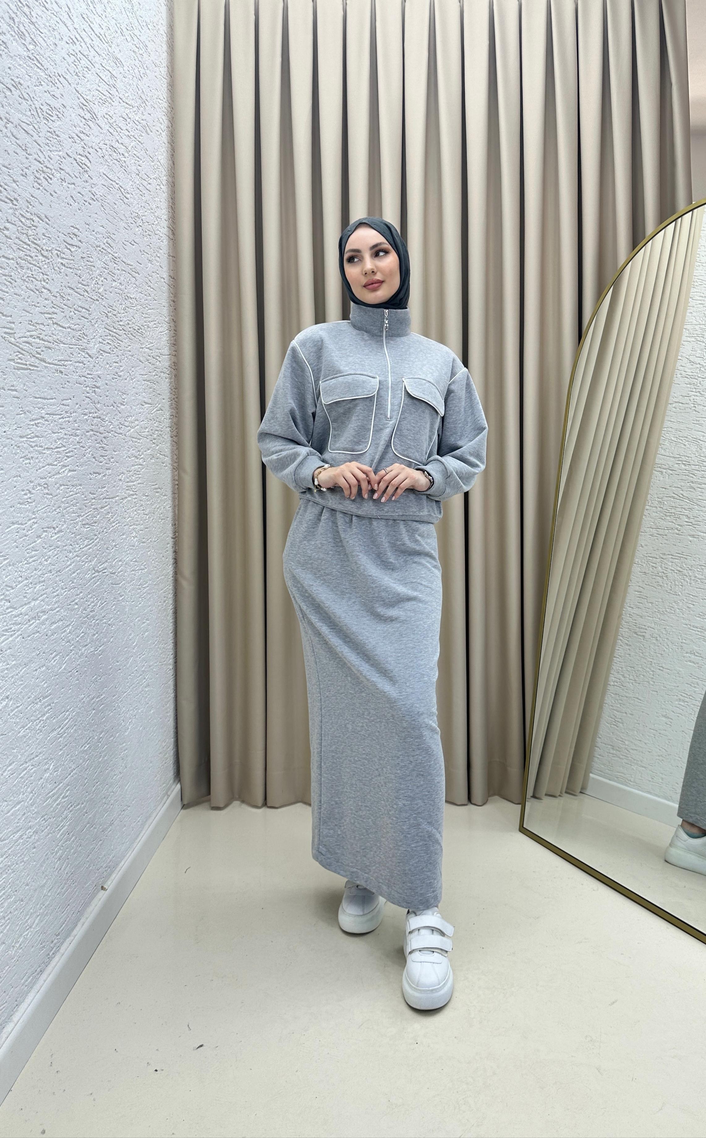 Şerit Detaylı Puf Takım Açık Gri T7