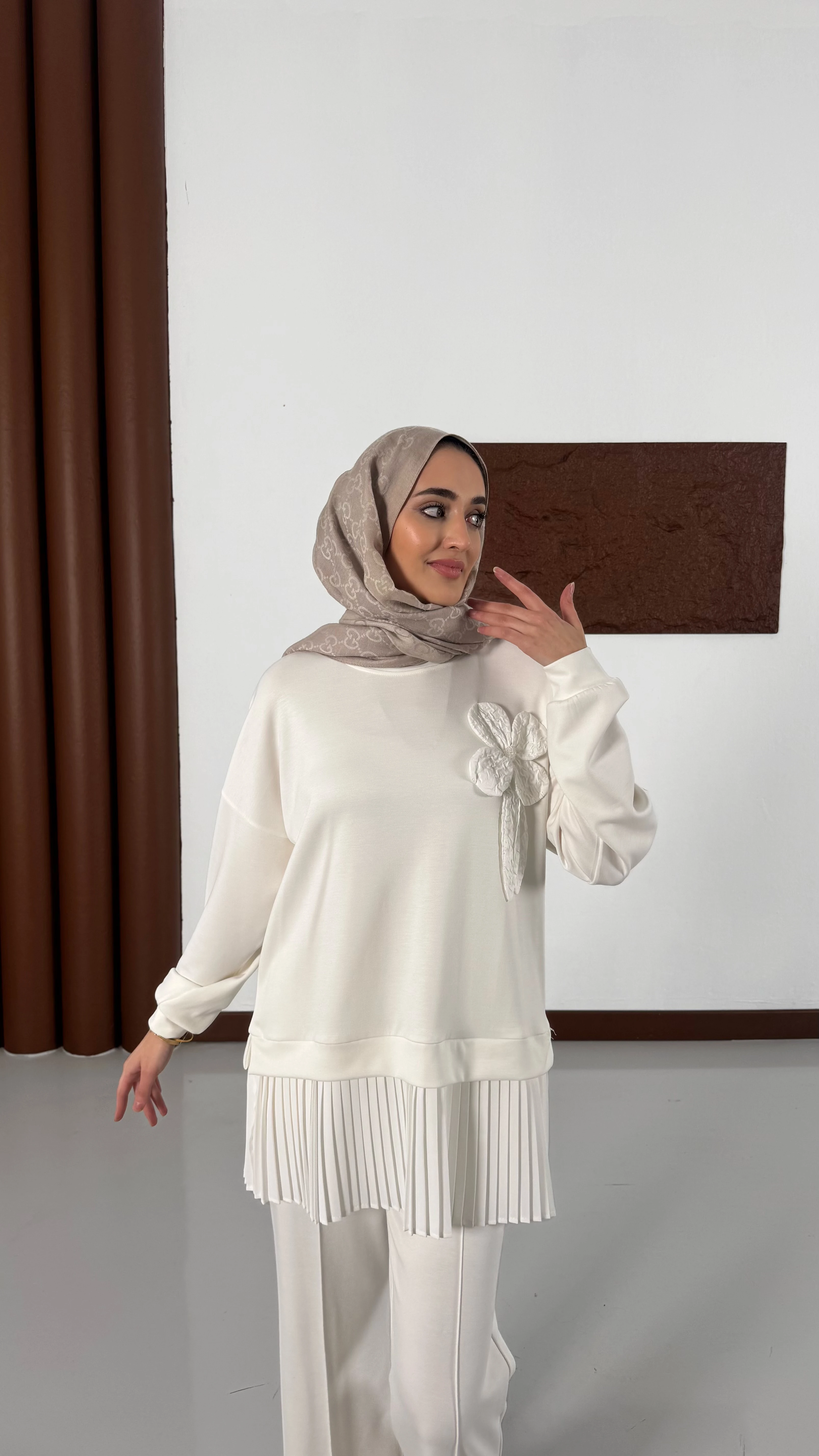 oysho çiçek detaylı takım-Beyaz