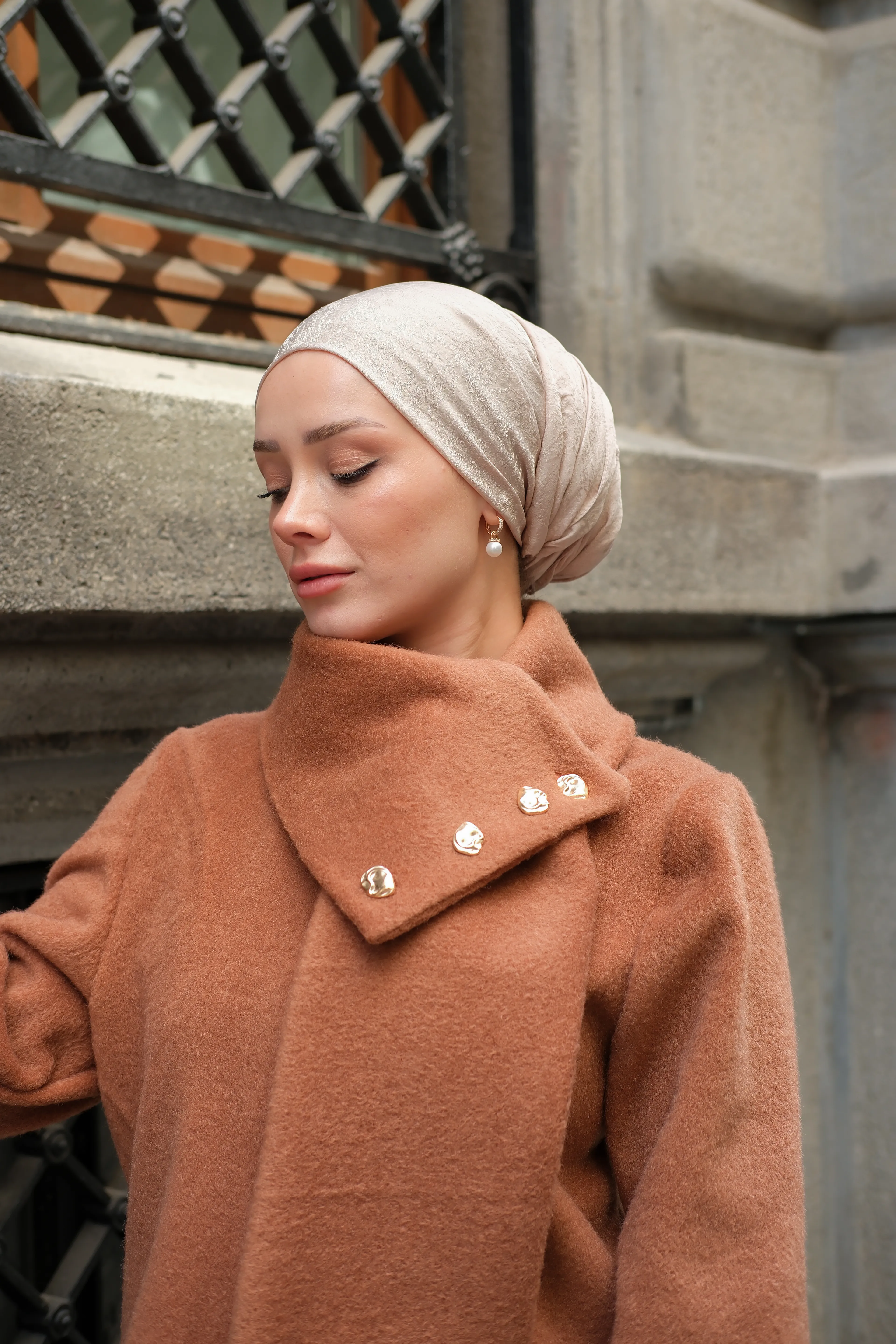 Kaşkol Detay Astarlı Kaban Kahve K25