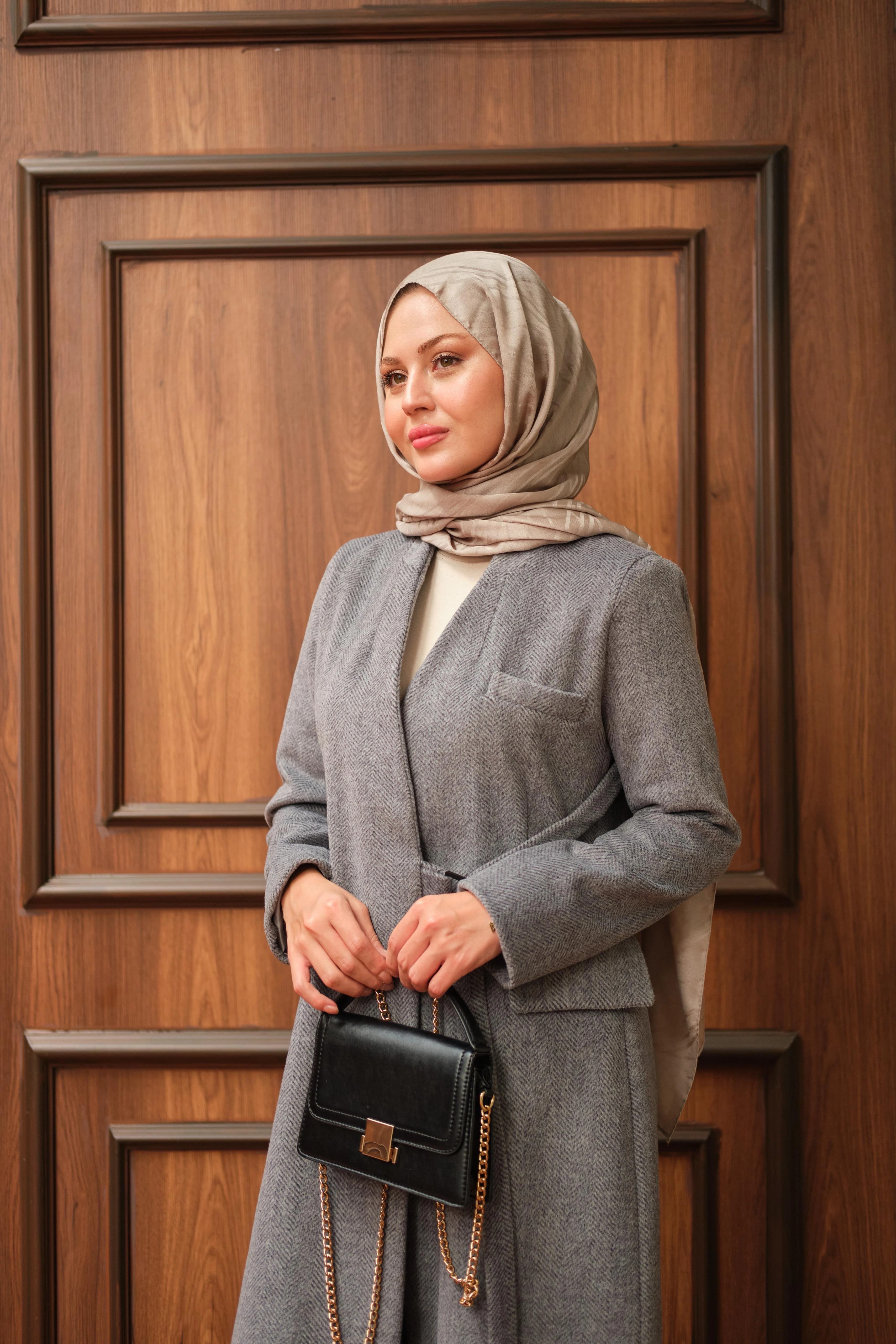 Alya Kuşaklı V Yaka Kaban-Antrasit Gri