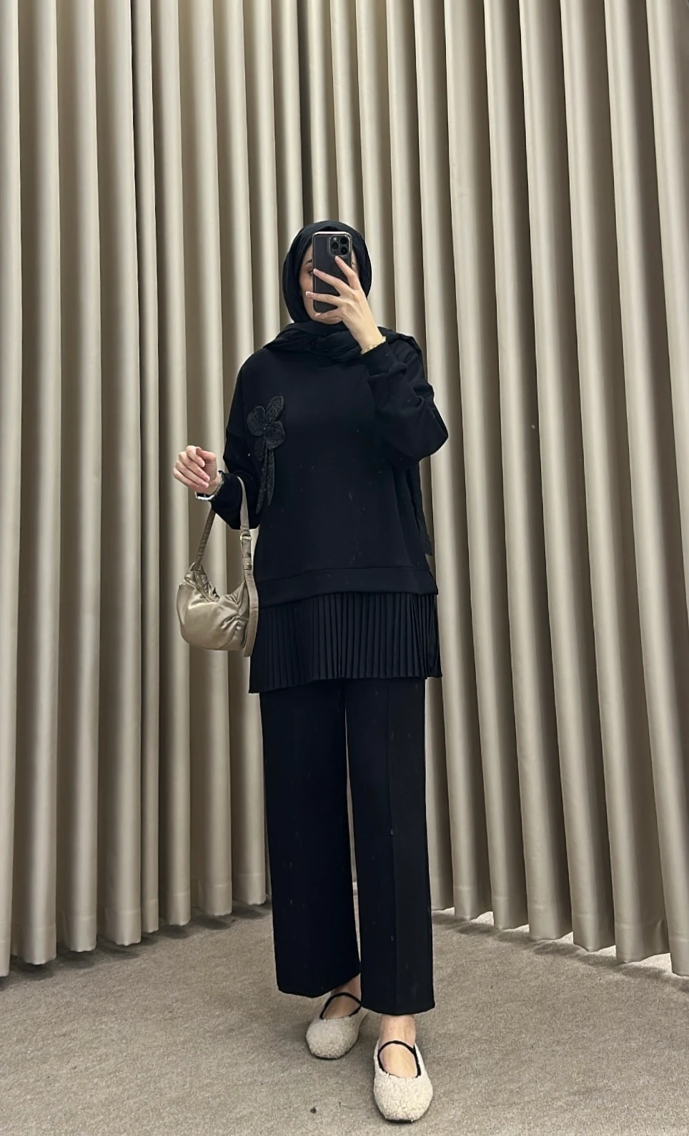 Oysho çiçek detaylı takım - Siyah