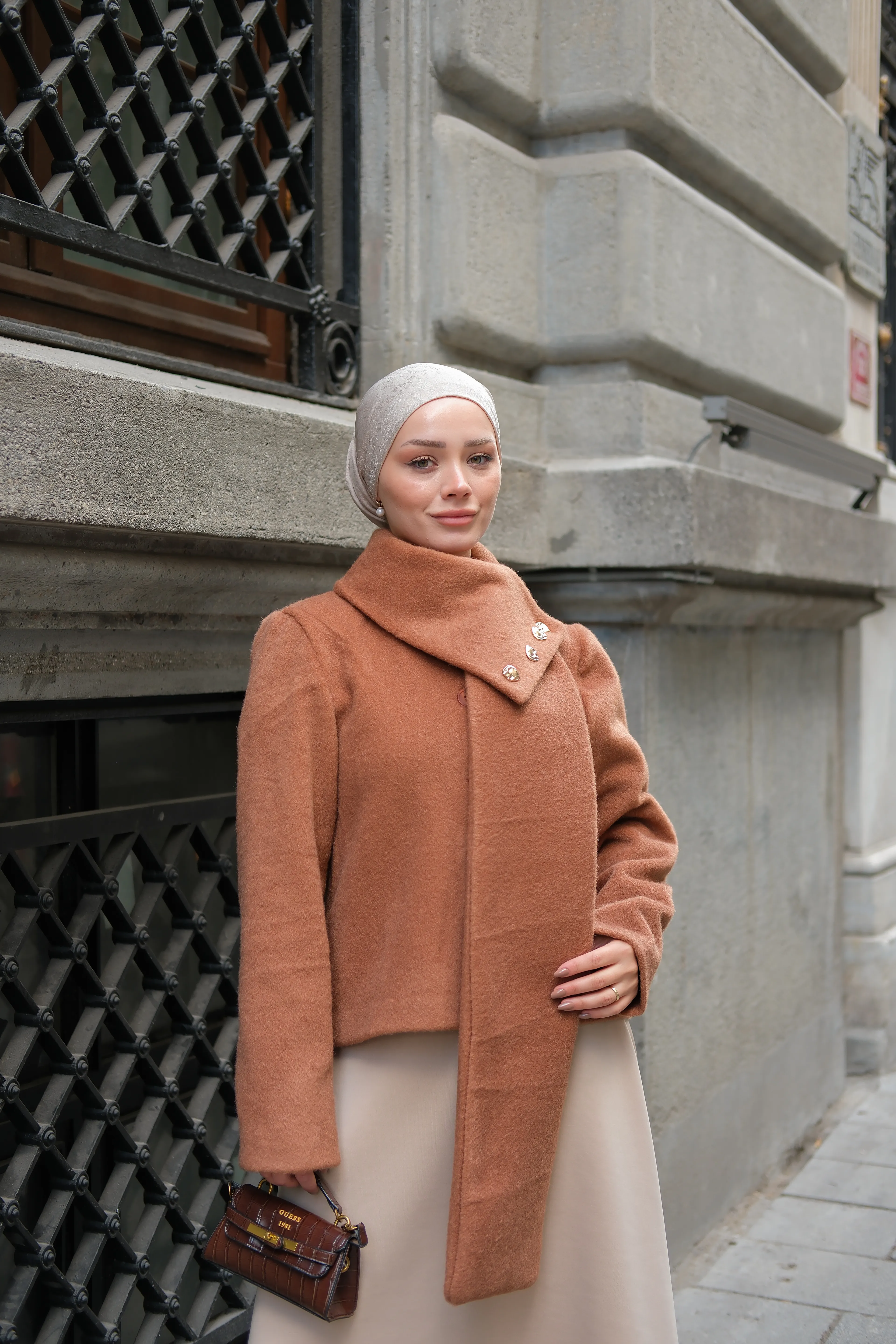 Kaşkol Detay Astarlı Kaban Kahve K25