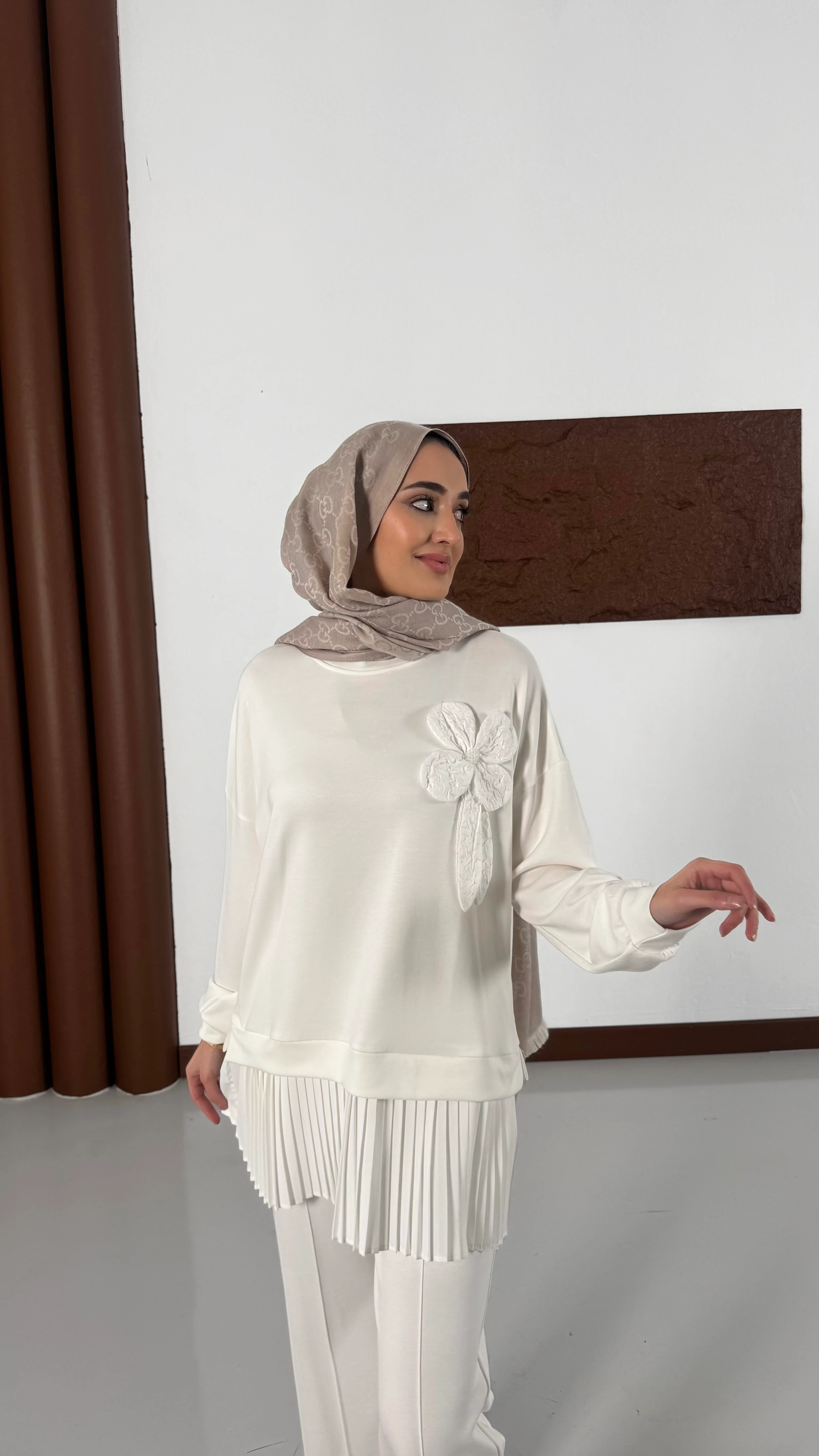 oysho çiçek detaylı takım-Beyaz