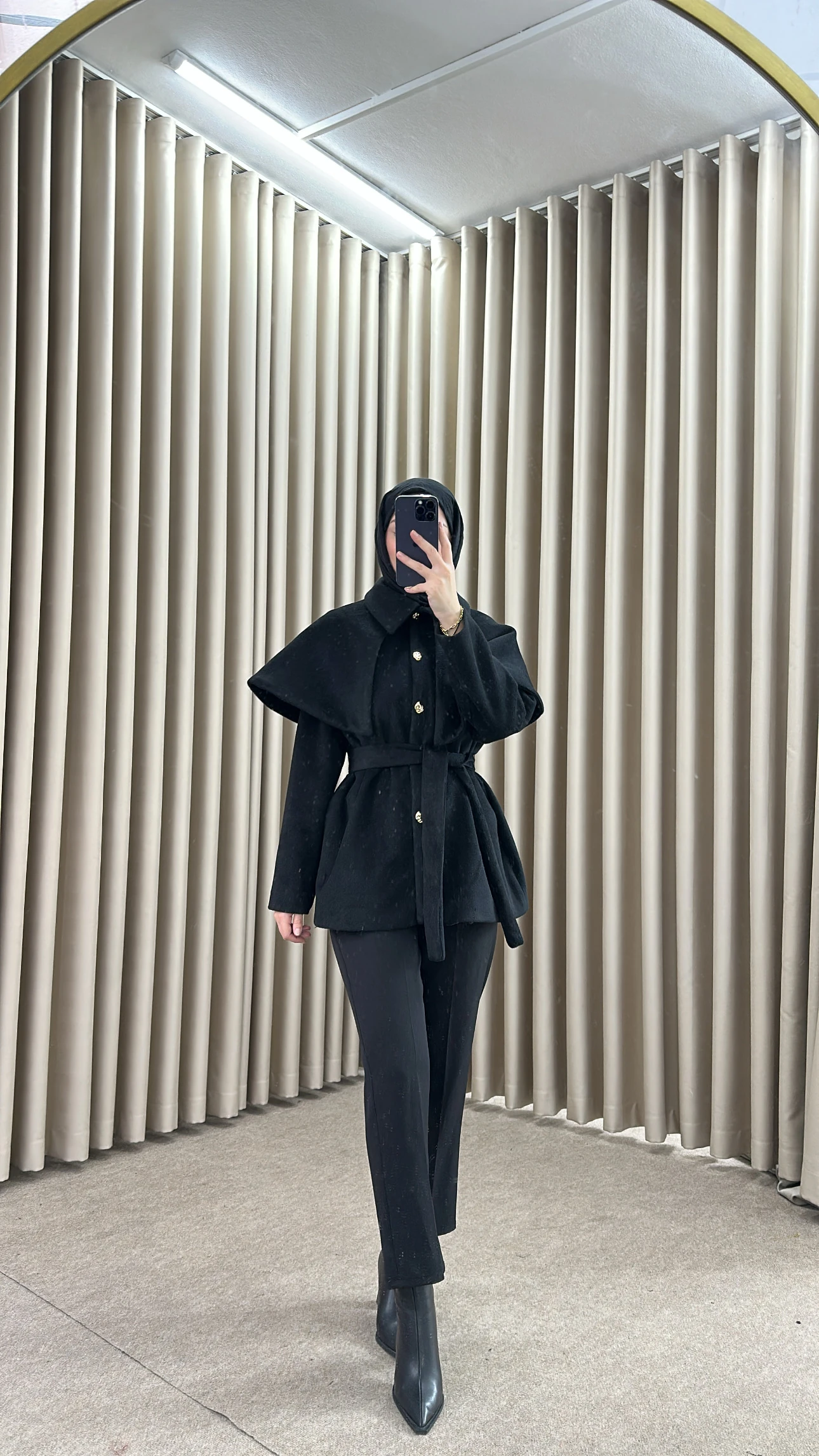 FLY PELERİN DETAYLI KAŞE KABAN SİYAH K28