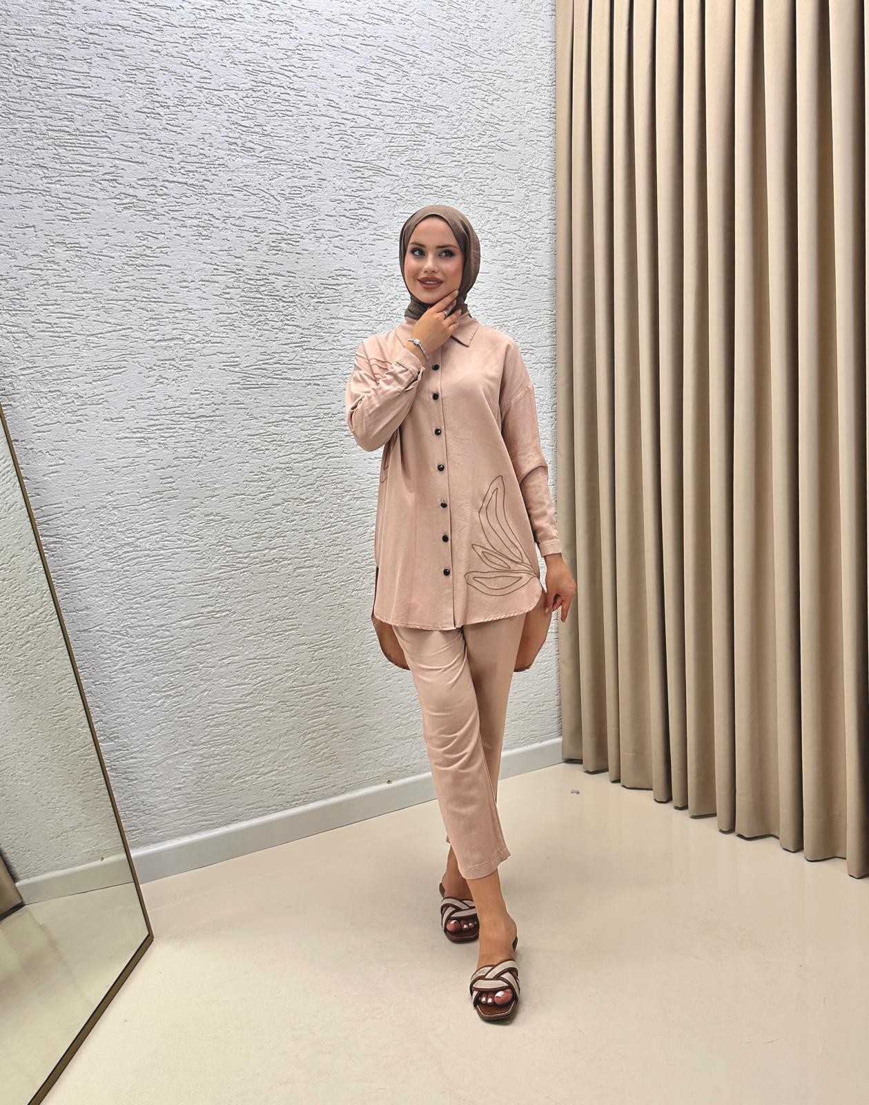 Poplin Kumaş Nakış İşlemeli Caty Takım Kahverengi T3