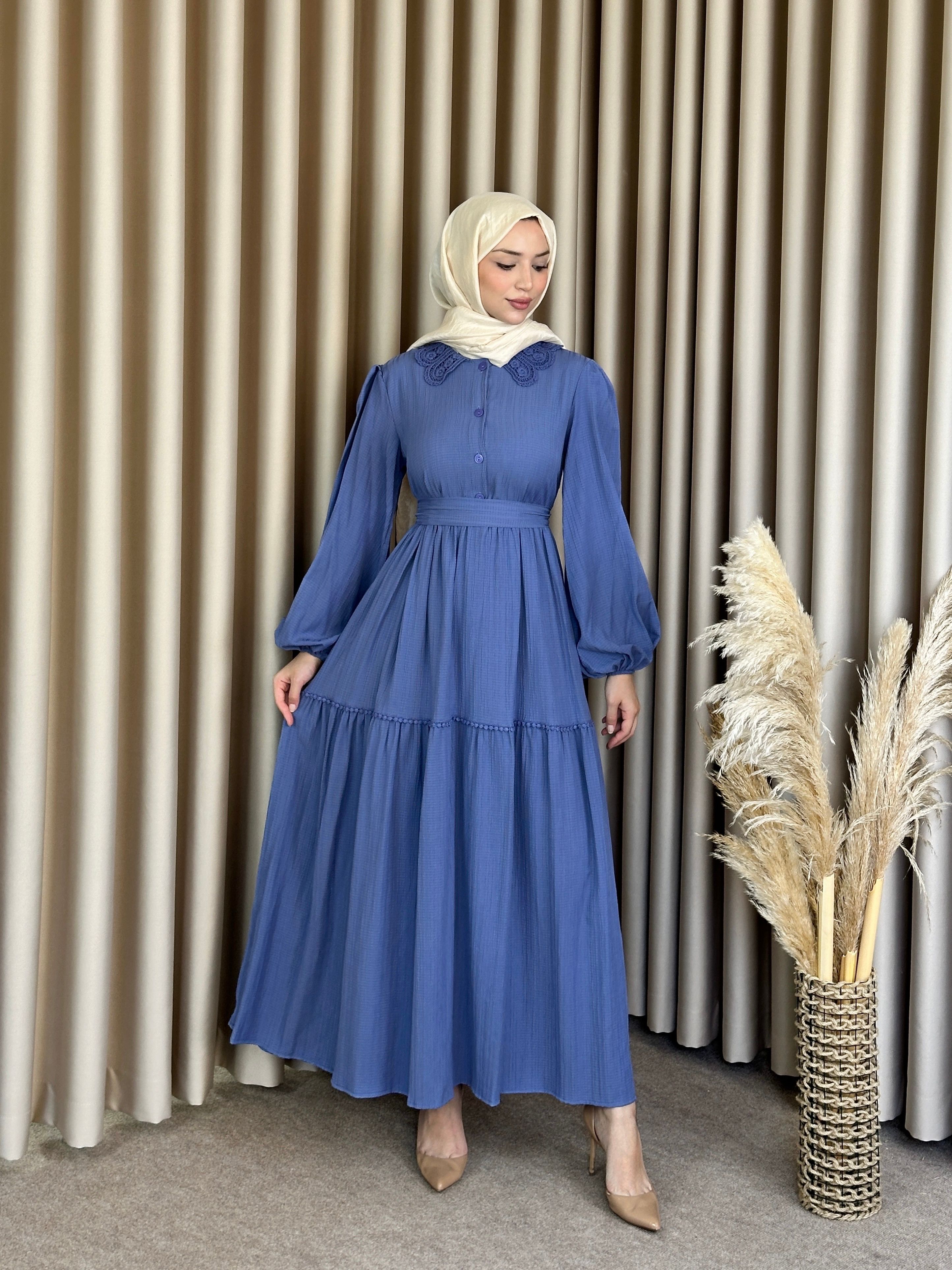 Flora Dantel Detaylı Elbise 