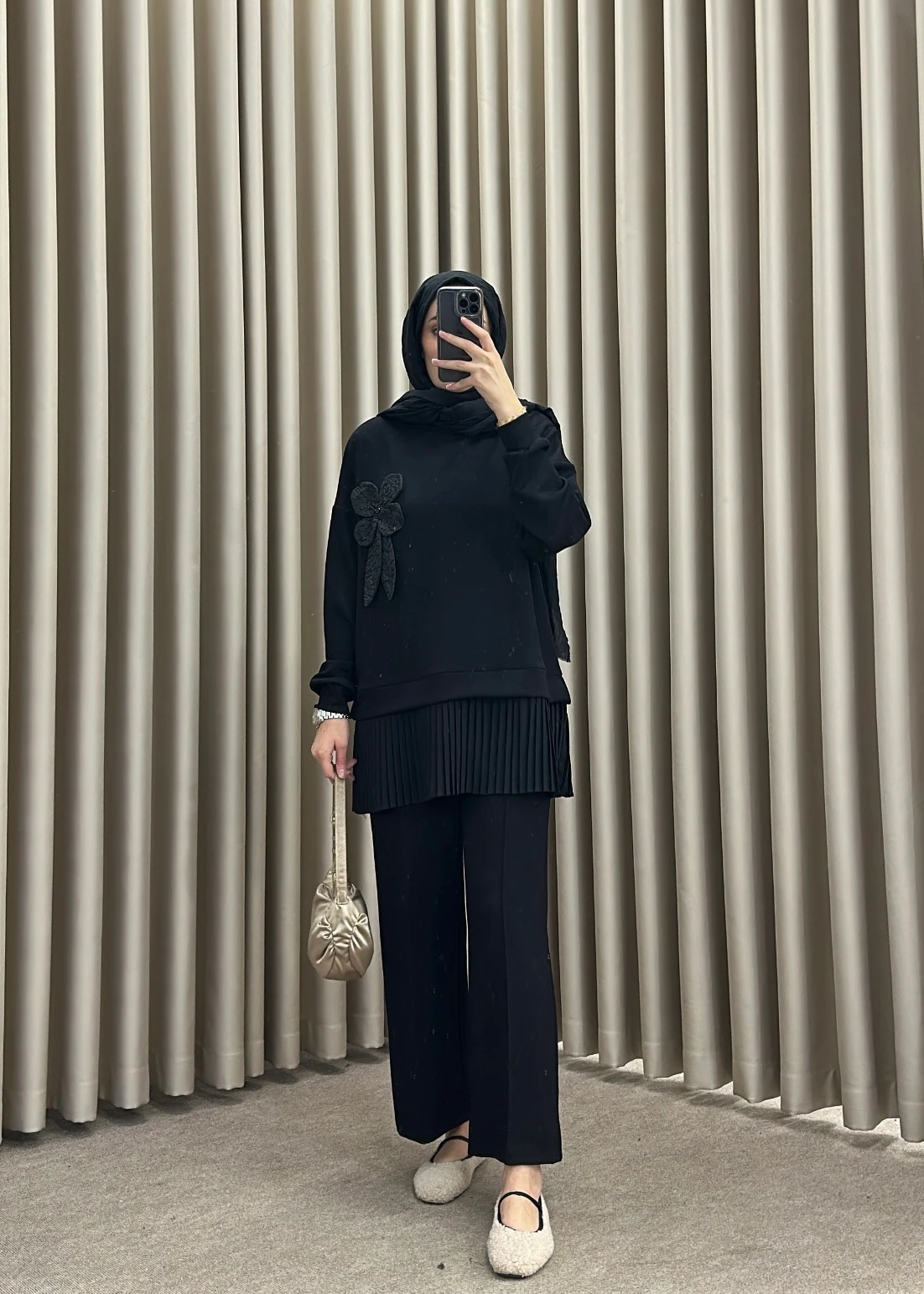 Oysho çiçek detaylı takım - Siyah