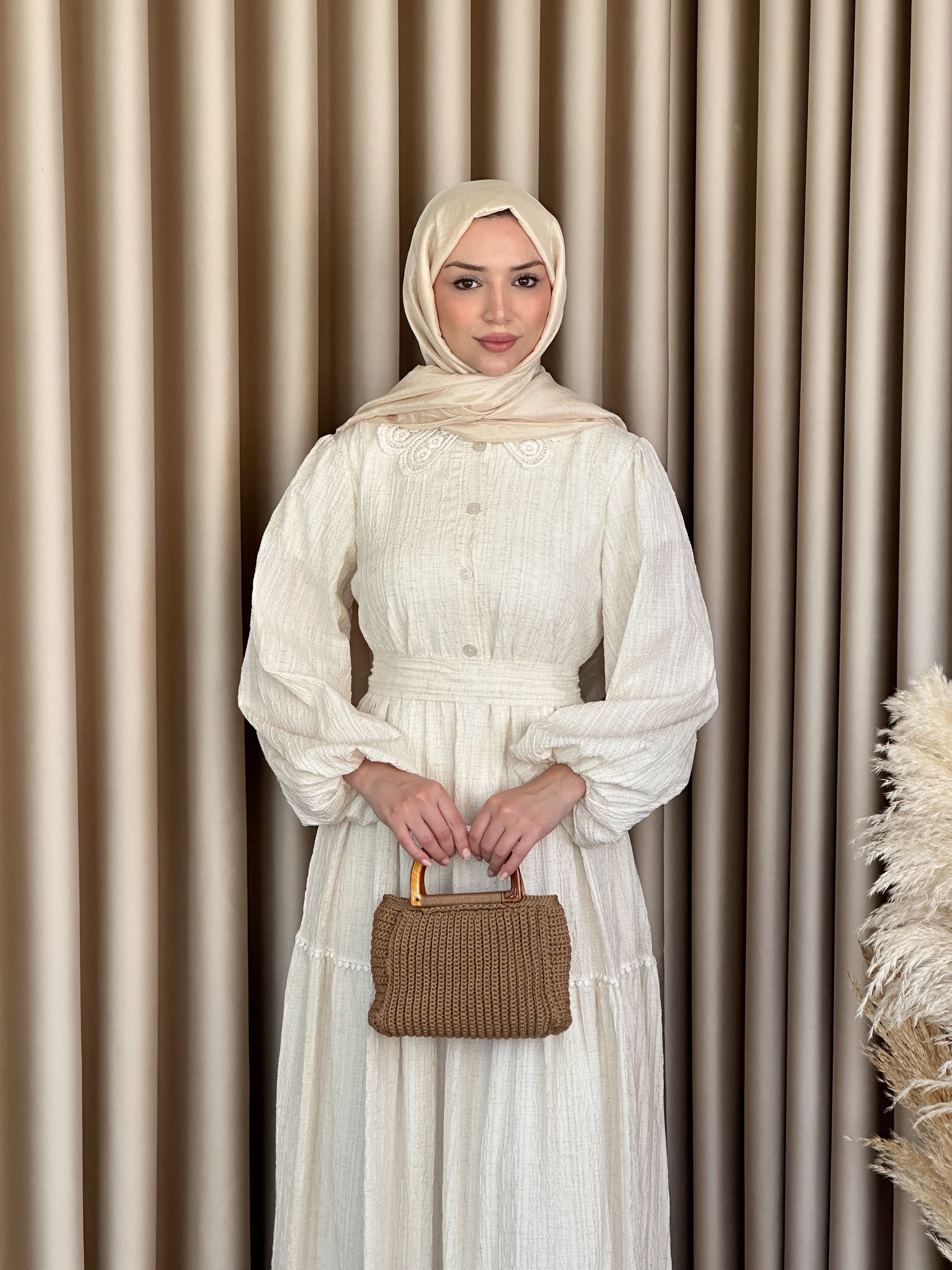 Flora Dantel Detaylı Elbise