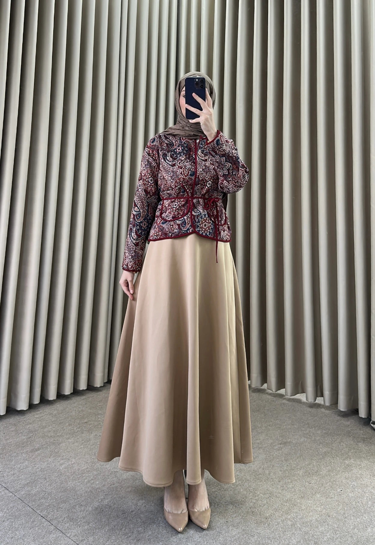 Jakarlı Kapitone Bordo Detay Kp1