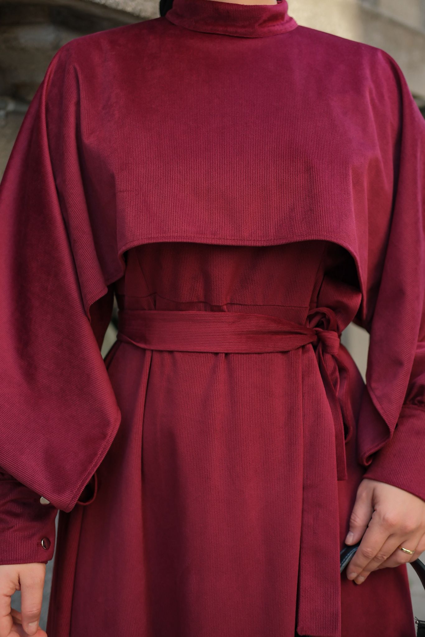 Mila Pelerin Detaylı Kadife Elbise - Bordo