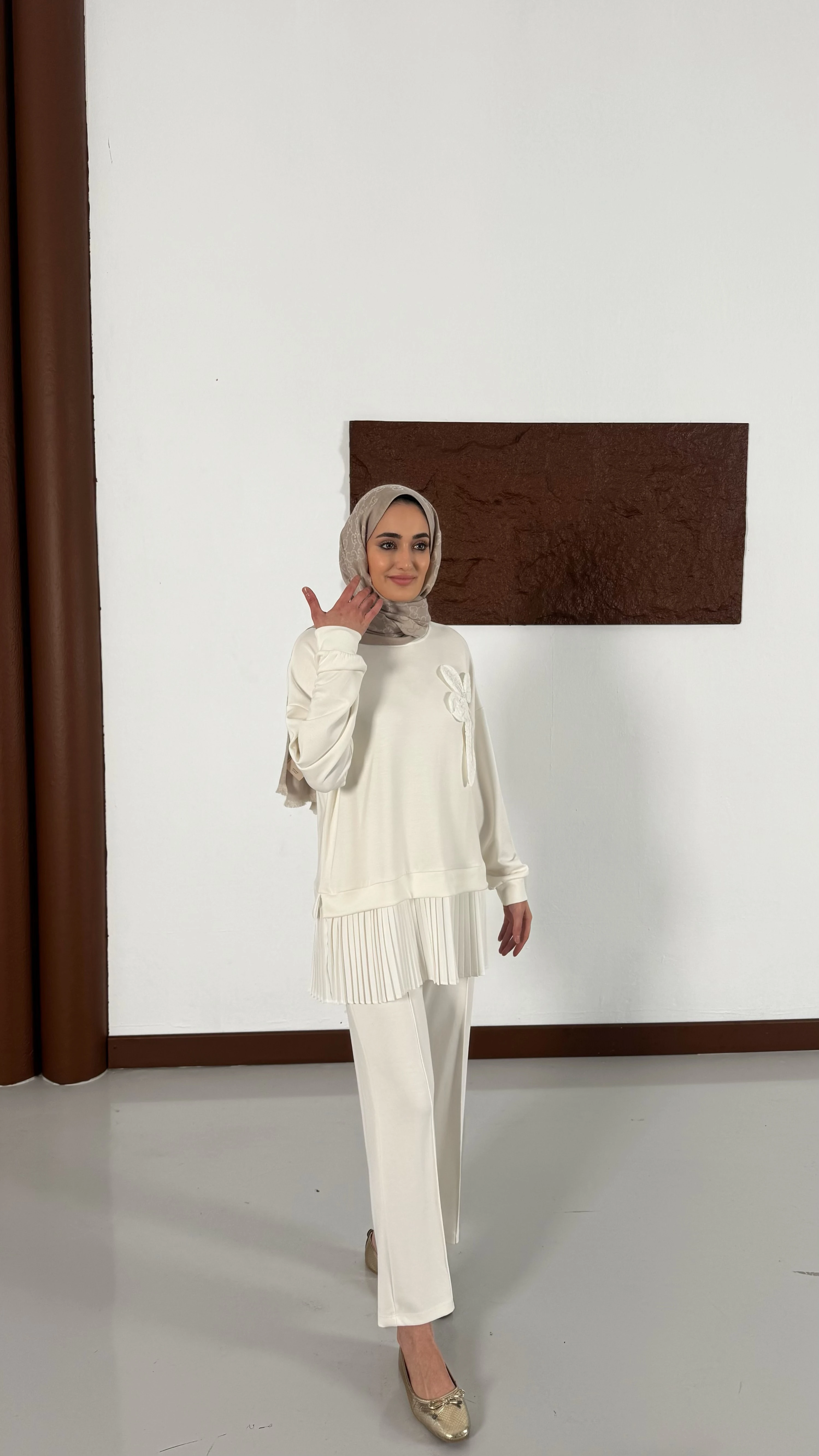 oysho çiçek detaylı takım-Beyaz