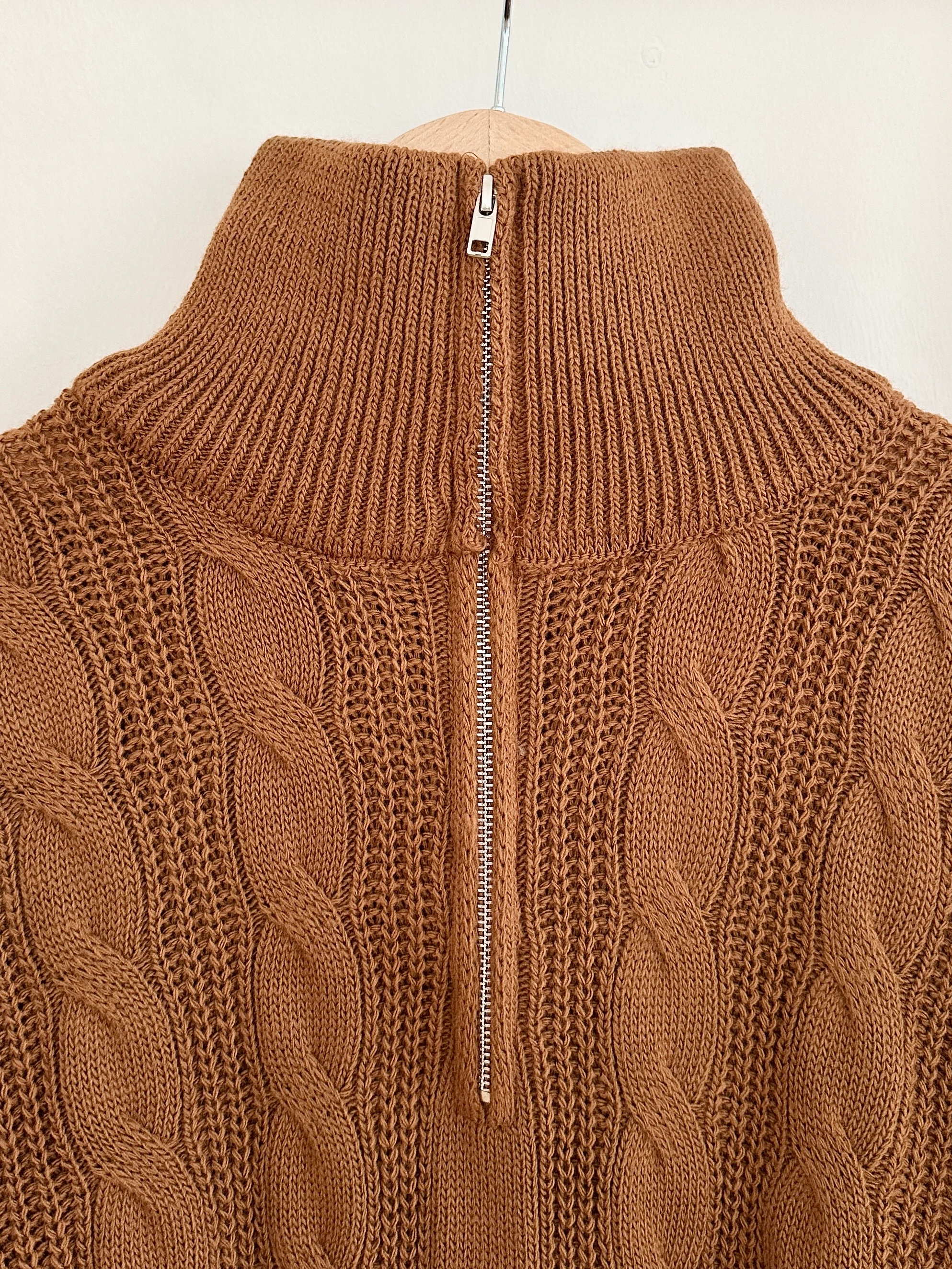 Sarmaşık Desen Fermuarlı Crop Kazak - Kahverengi