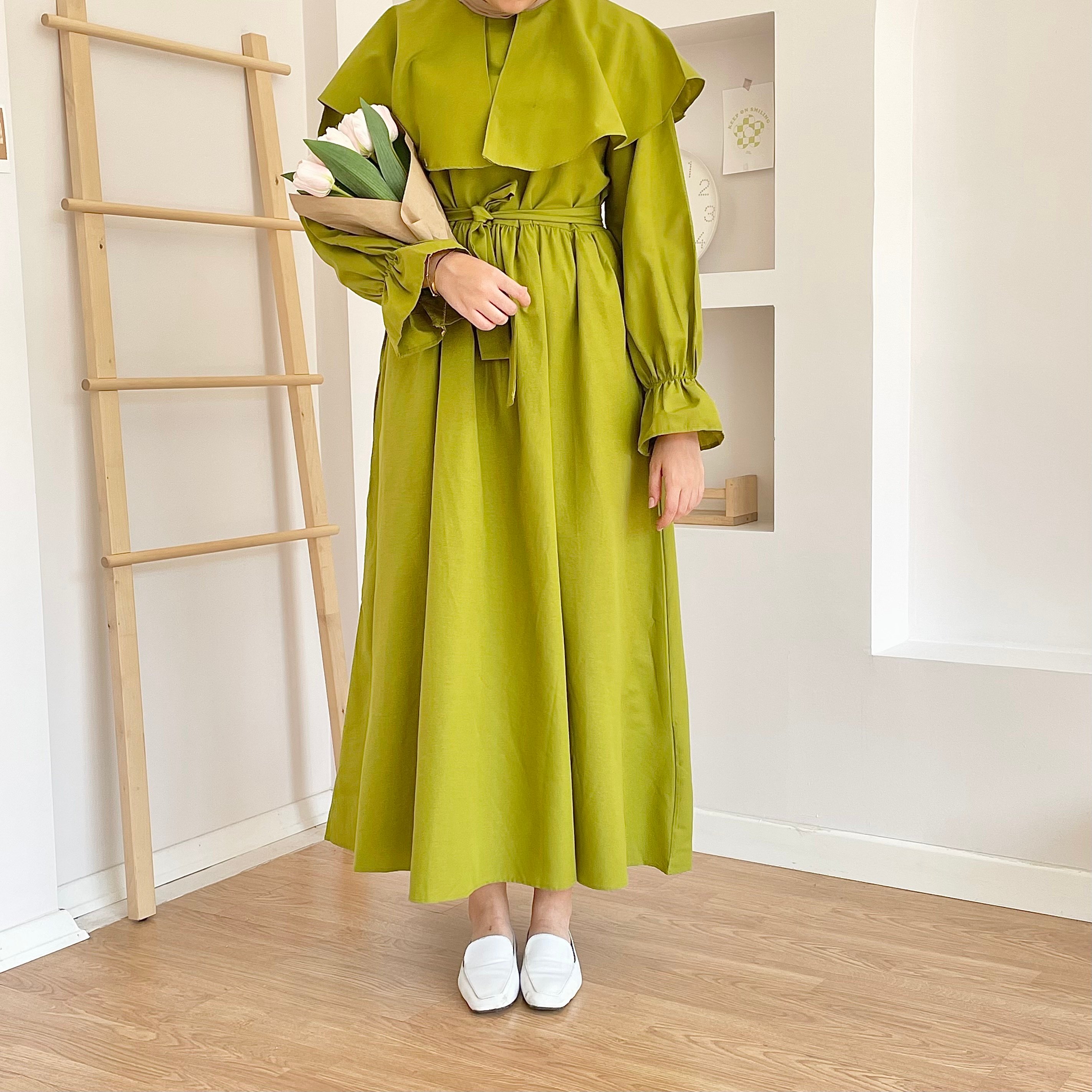 Pelerin Yaka Elbise - Fıstık Yeşili