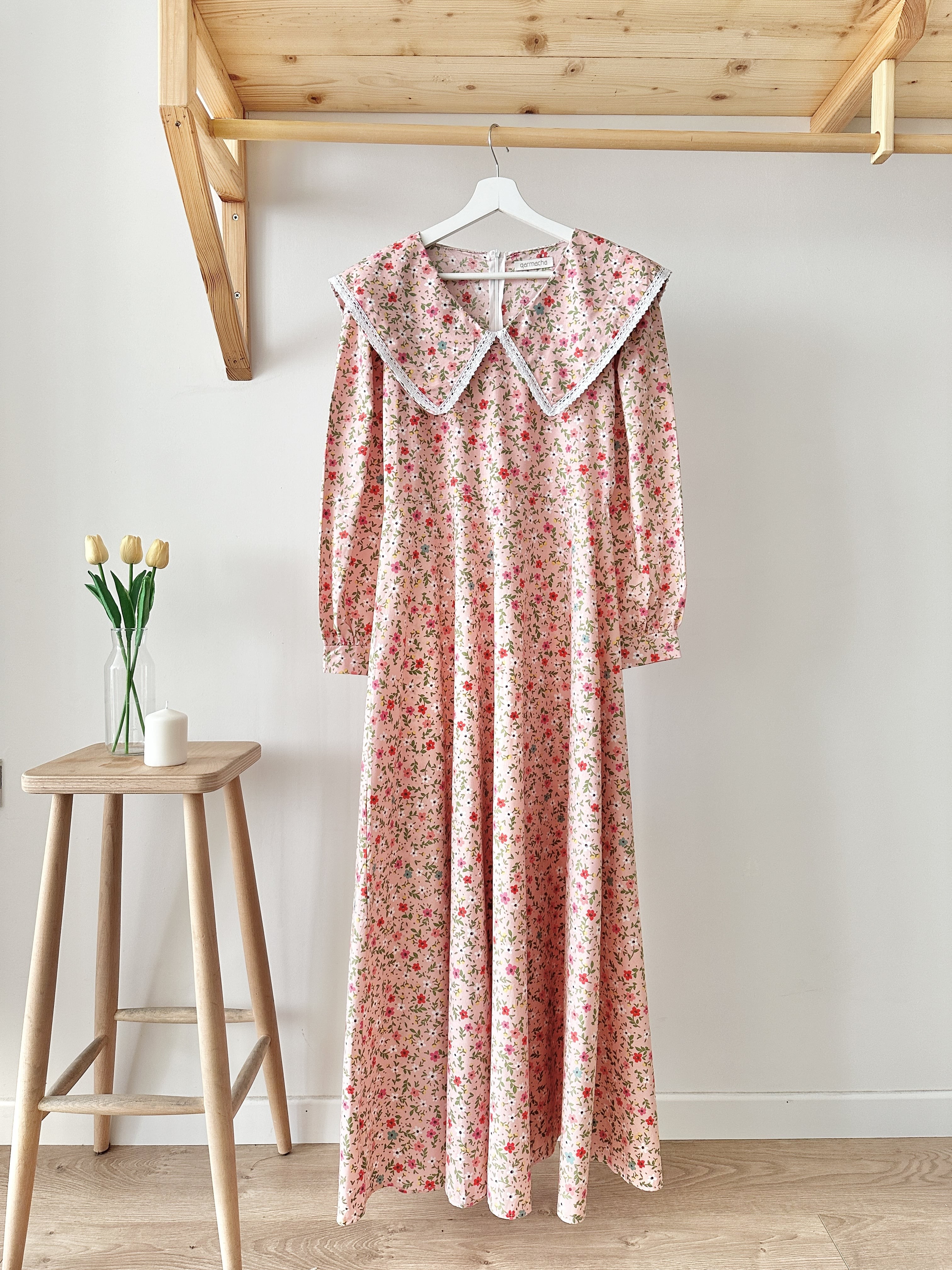 Piti Çiçekli Yaka Detaylı Elbise - Toz Pembe Karışık Desen