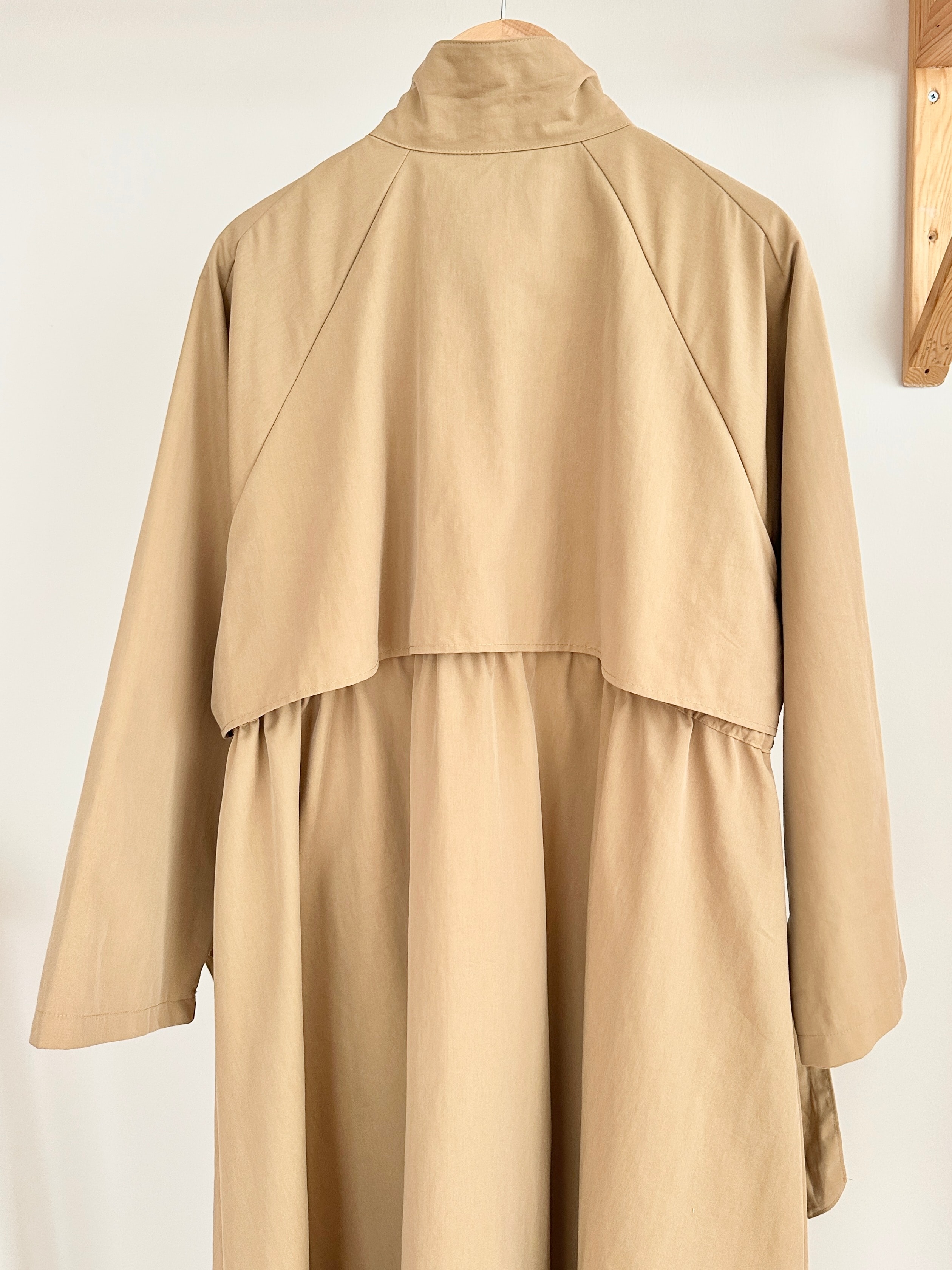 Biye Detaylı Trençkot - Camel