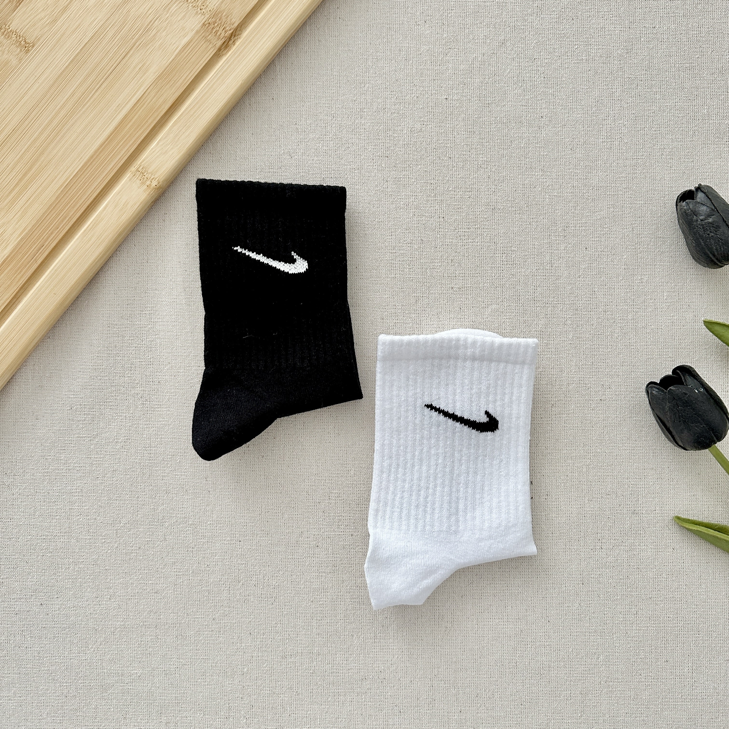 Nike 2'li Çorap Seti - Siyah & Beyaz