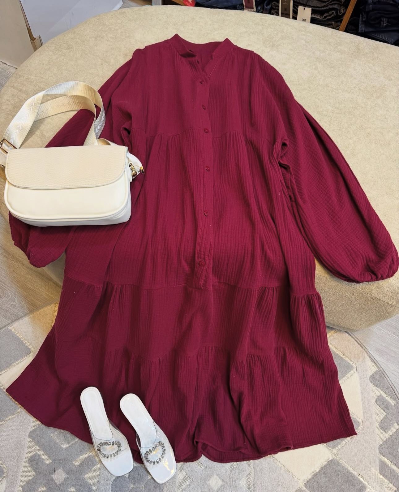 Katlı Düğmeli Müslin Elbise - Bordo