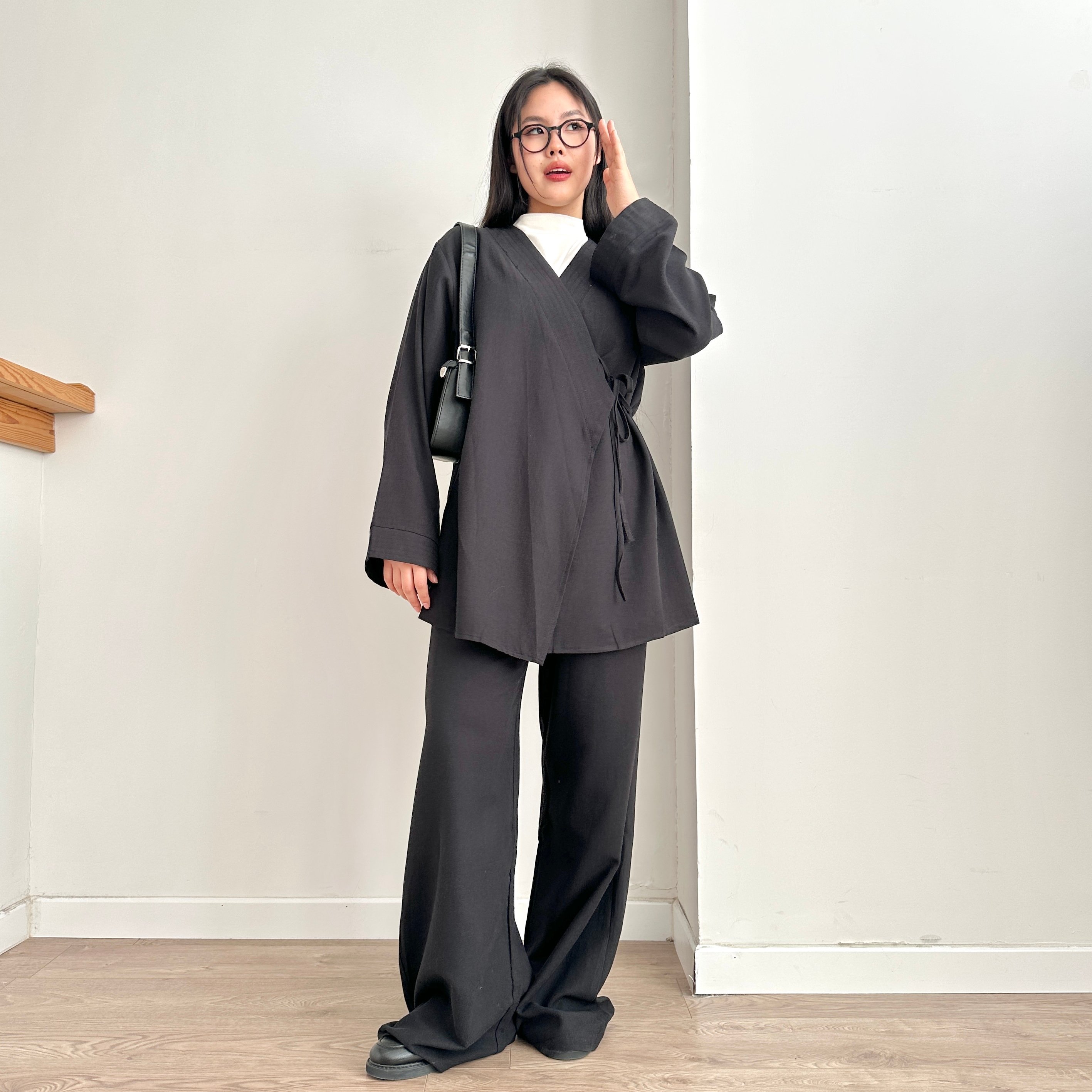 Belden Bağlamalı Keten Kimono & Pantolon Takım - Siyah