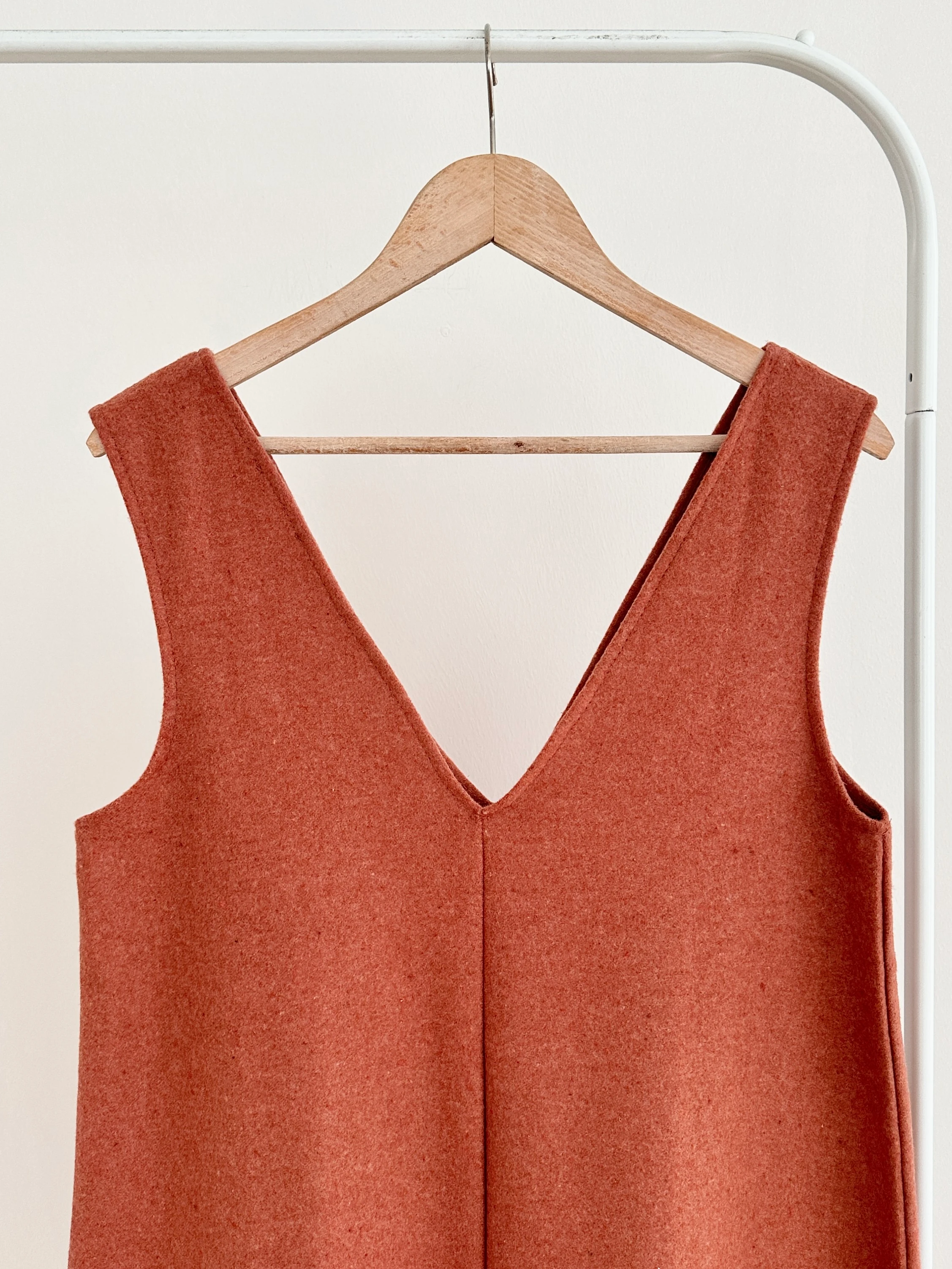 V Yaka Kaşe Jile - Kiremit