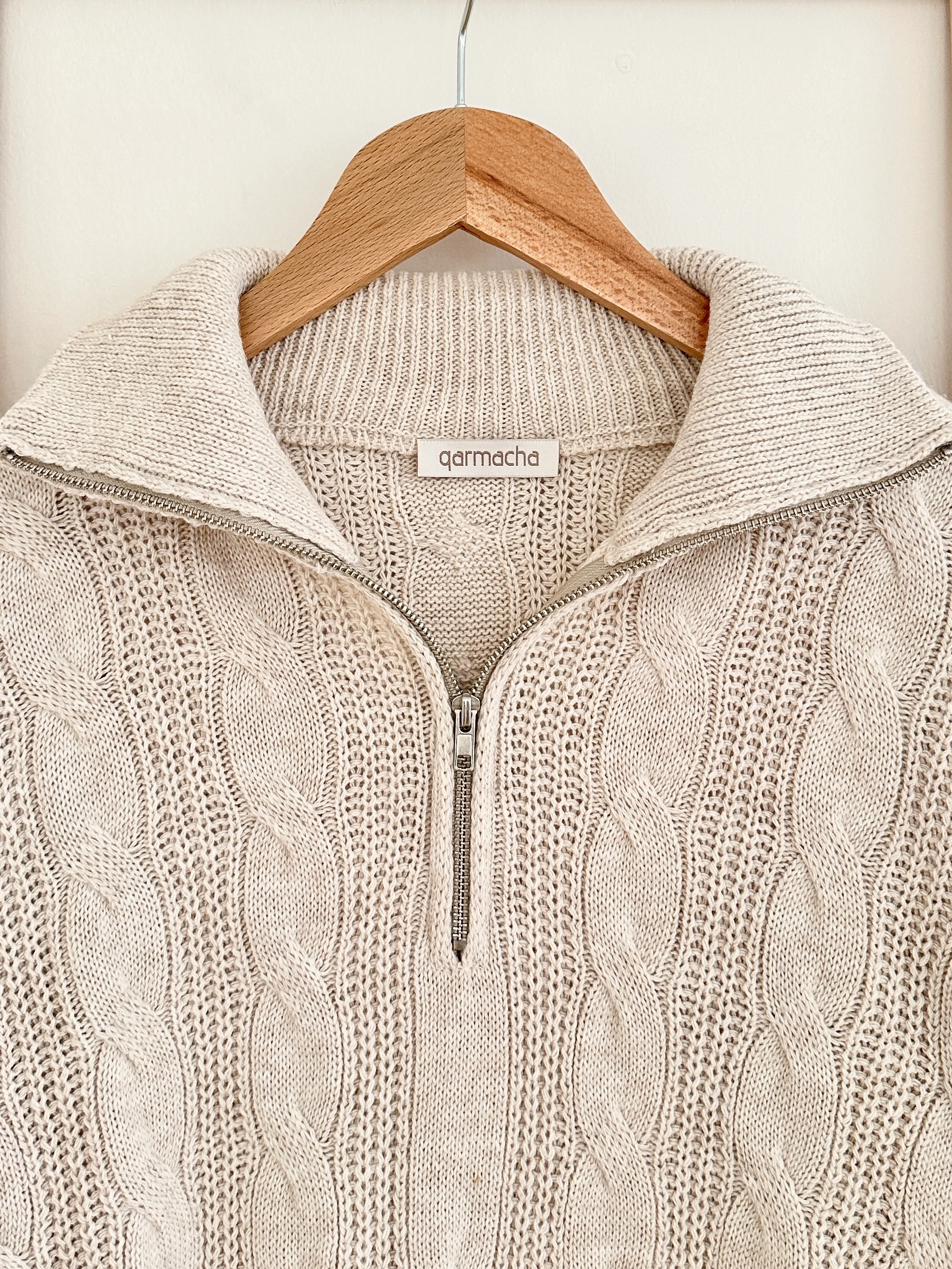 Sarmaşık Desen Fermuarlı Crop Kazak - Taş