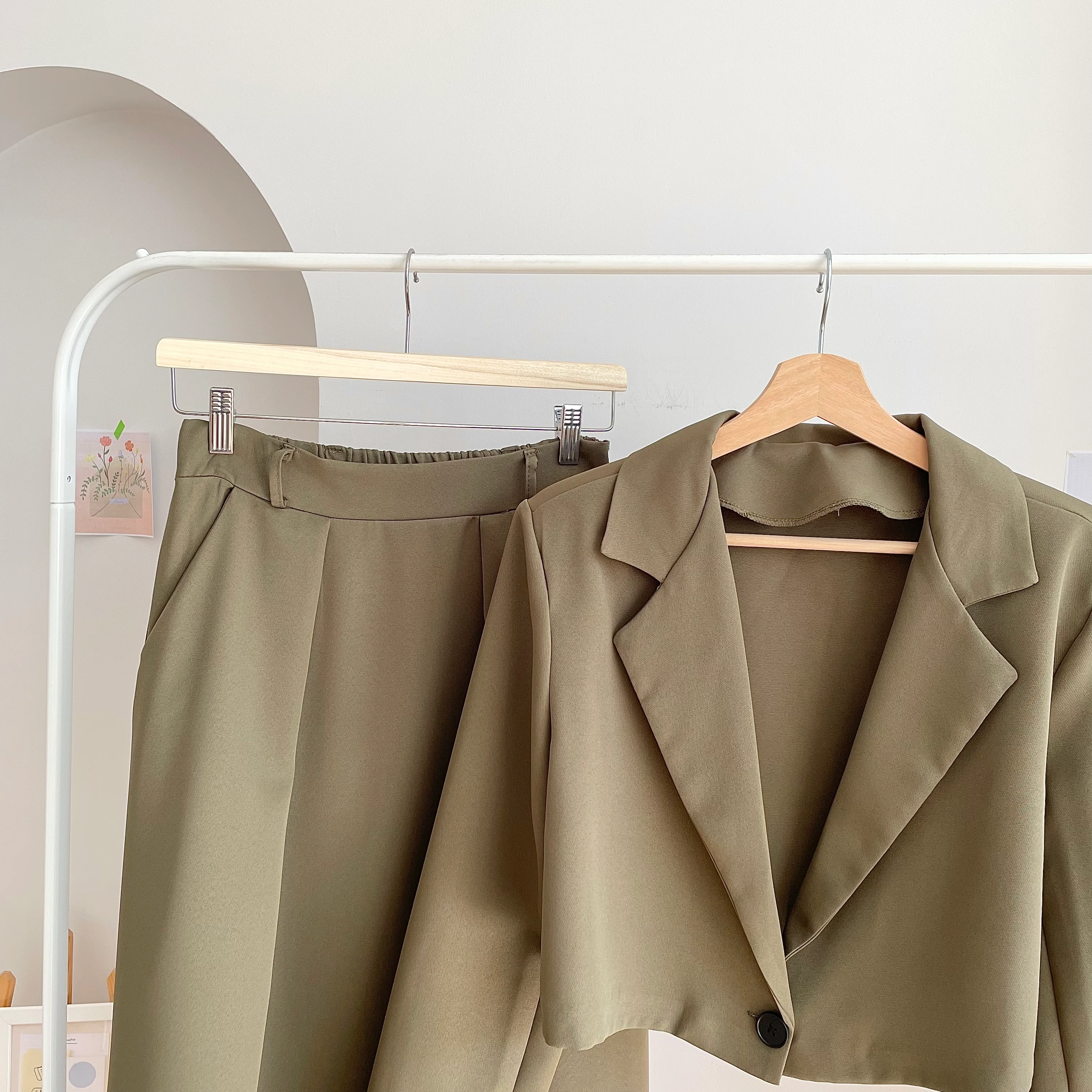 Mini Ceketli Takım - Haki