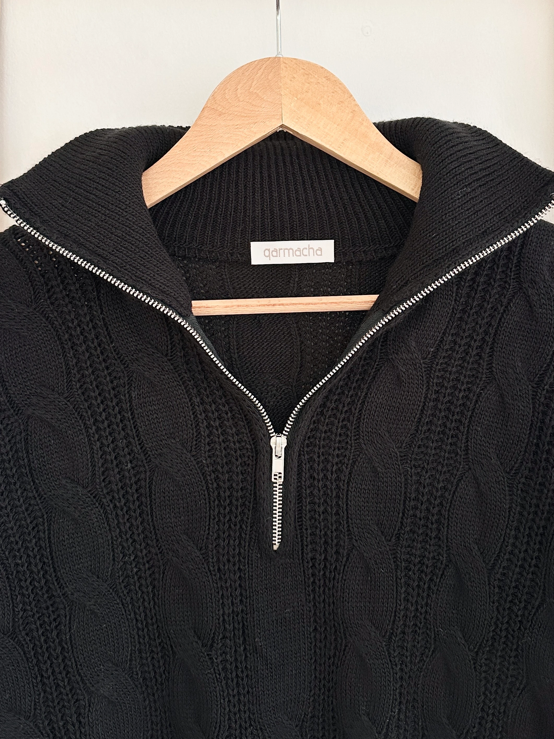 Sarmaşık Desen Fermuarlı Crop Kazak