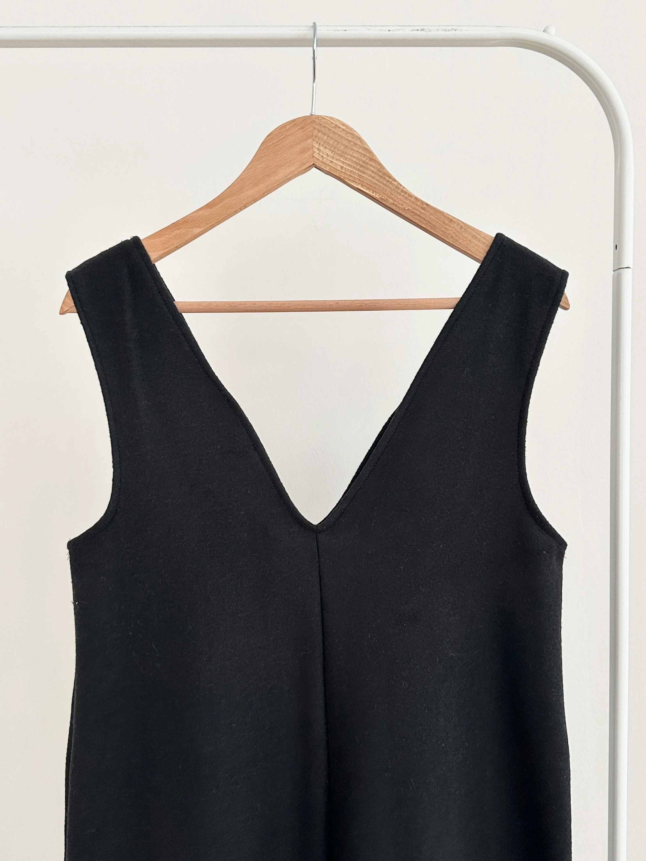 V Yaka Kaşe Jile - Siyah