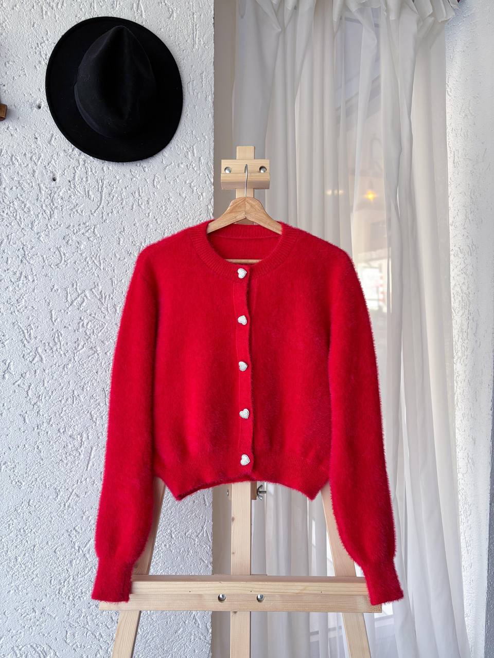 Kalpli Düğmeli Yumuş Hırka