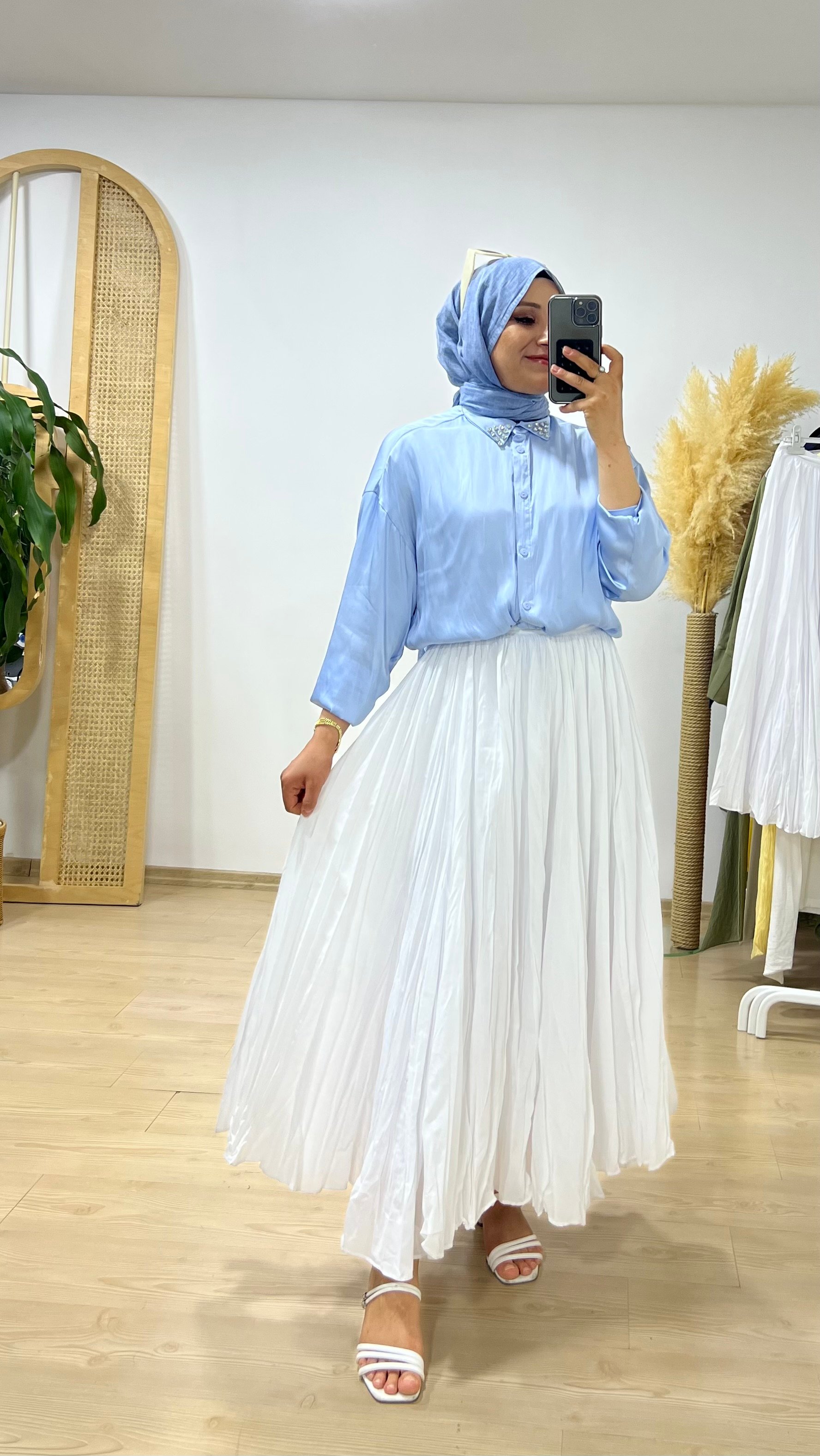 Begonya Etek 