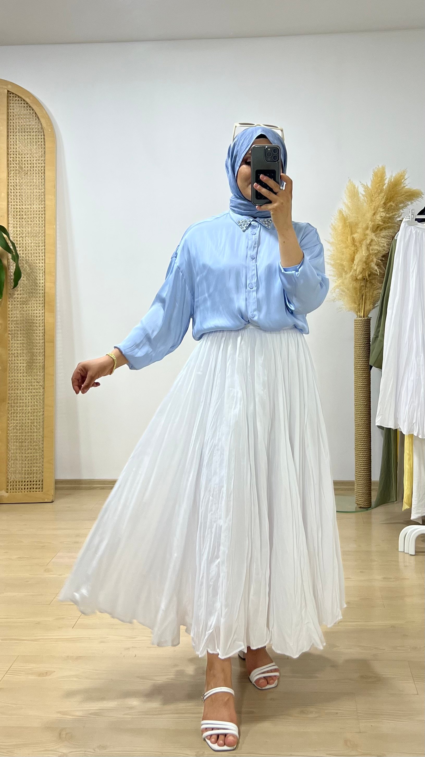 Begonya Etek 
