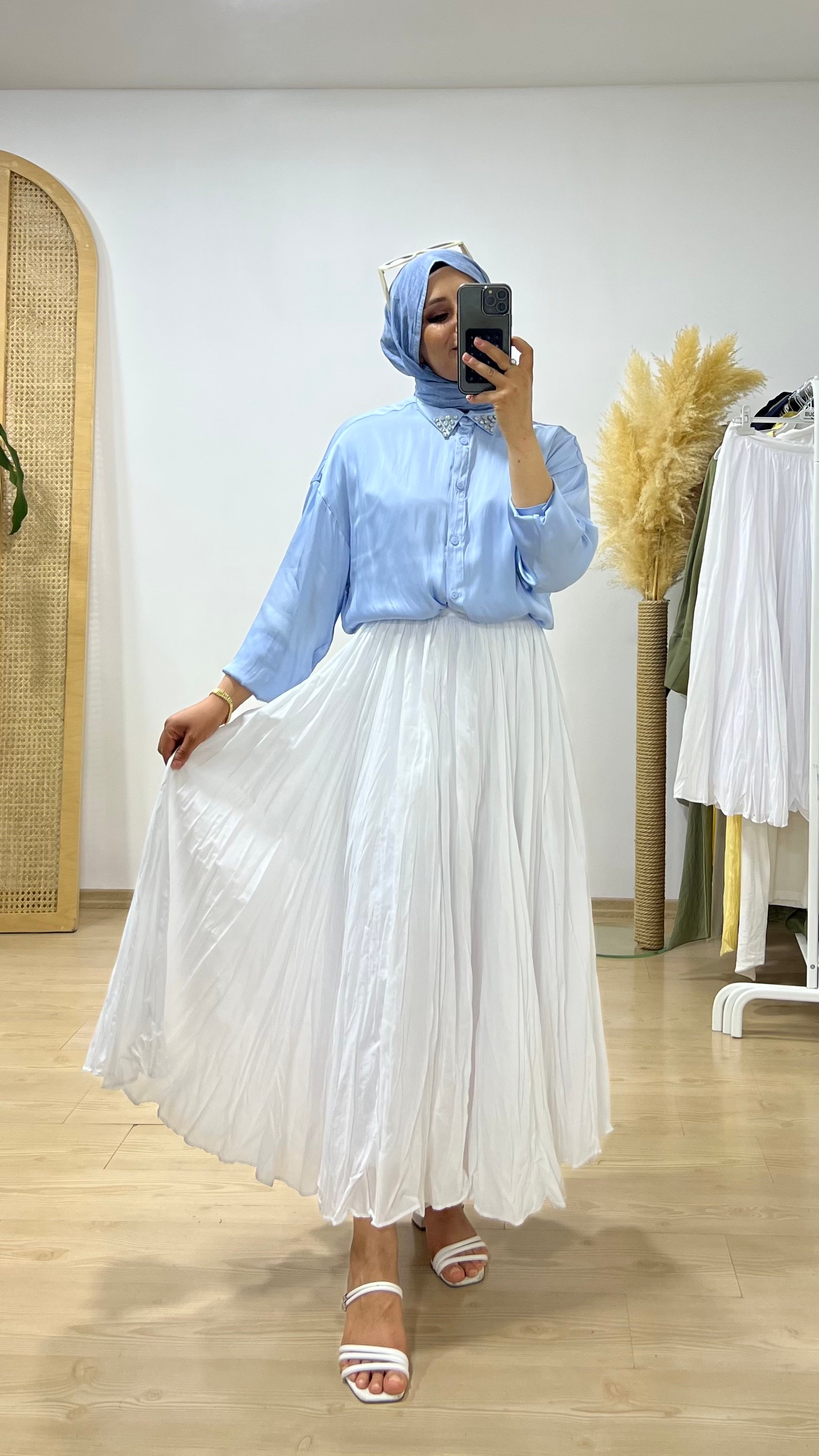 Begonya Etek 