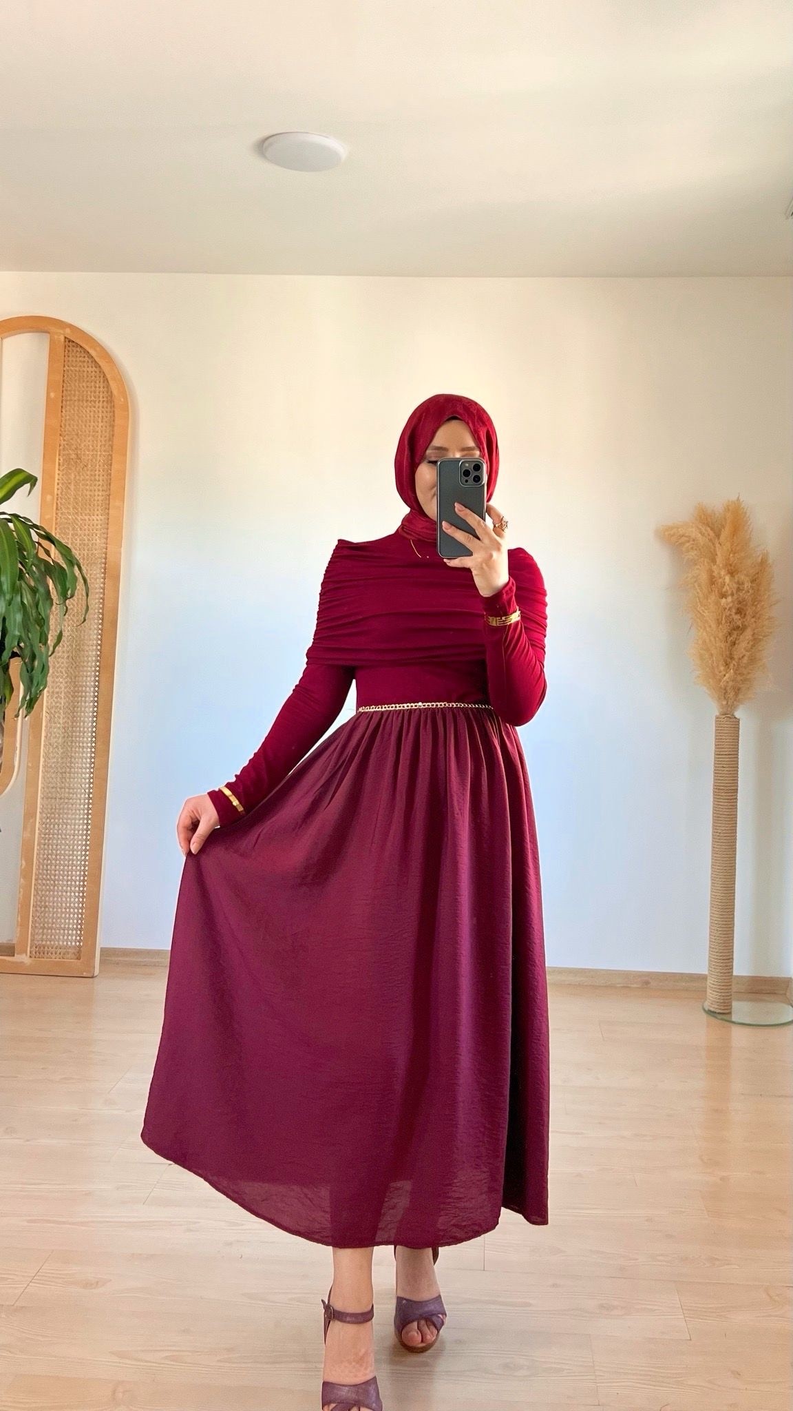 Viola Büzgü Detaylı Elbise
