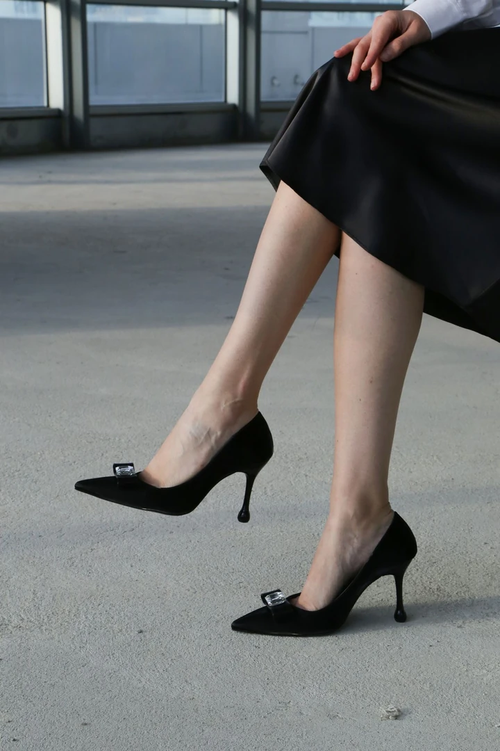 Lenox Bej Taş Detaylı Topuklu Ayakkabı